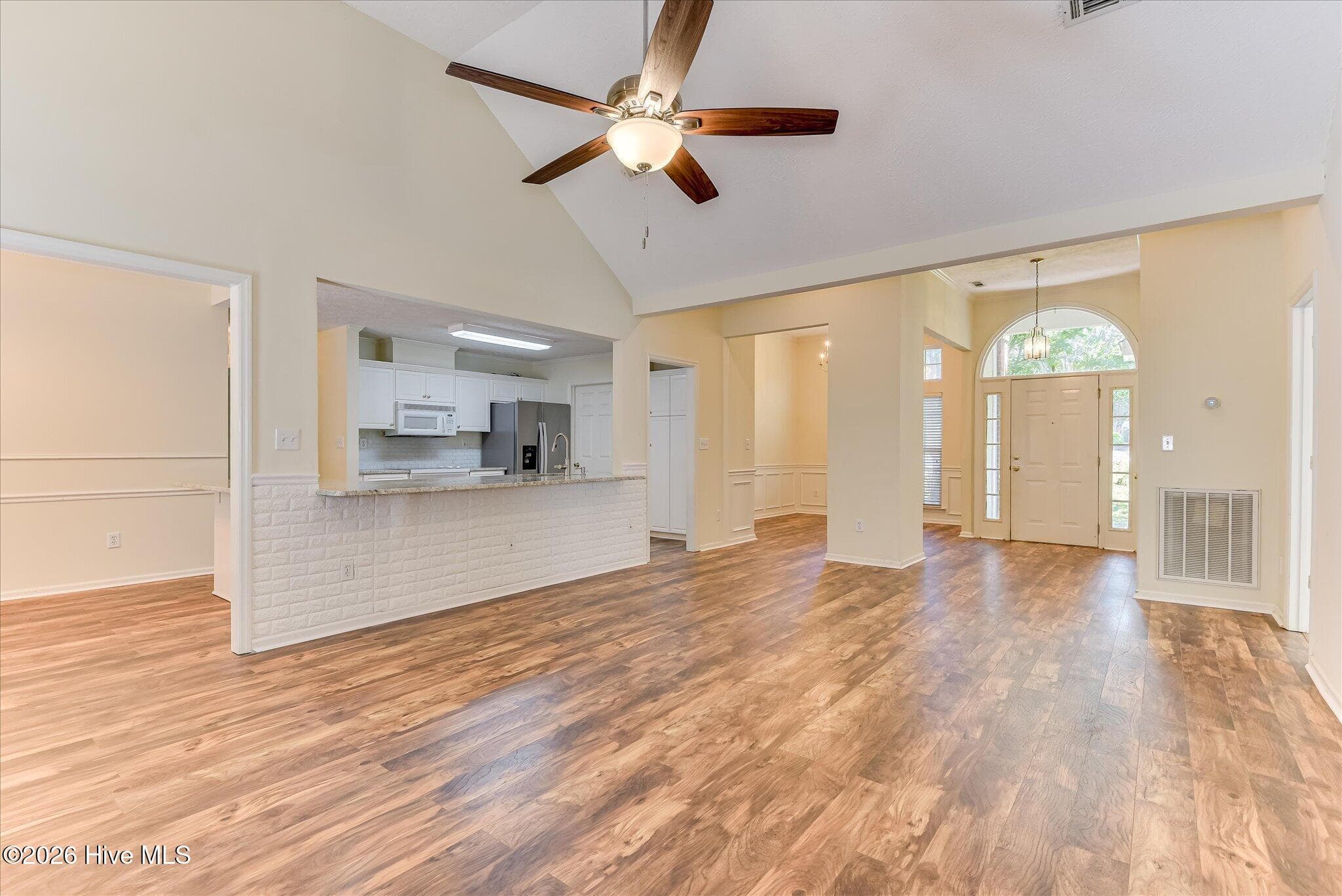 Single Family Residence at 352 Saint Julian Place, North Augusta, SC 29860, photo 13 of 48