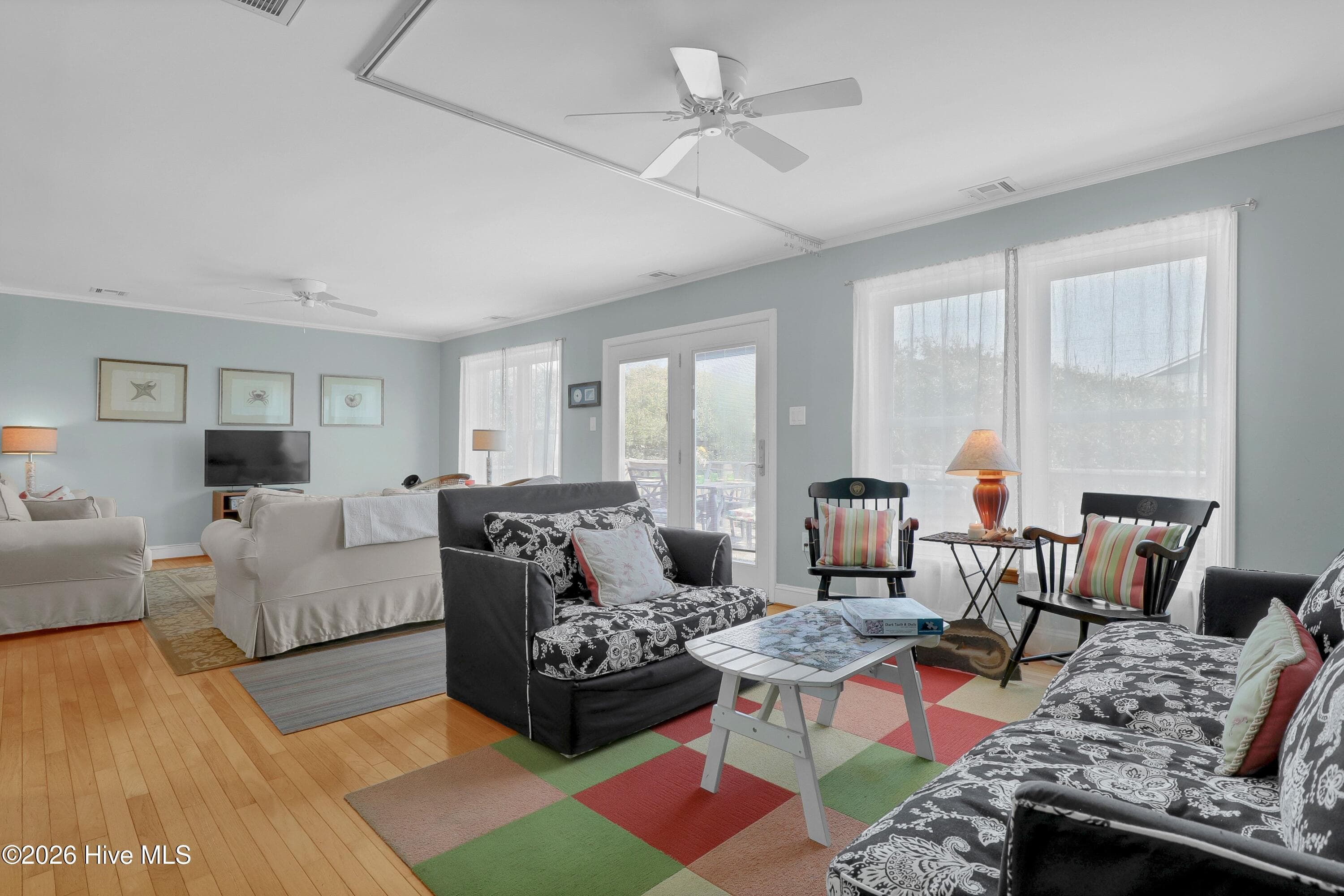 Single Family Residence at 109 Sea Urchin Court, Surf City, NC 28445, photo 17 of 49