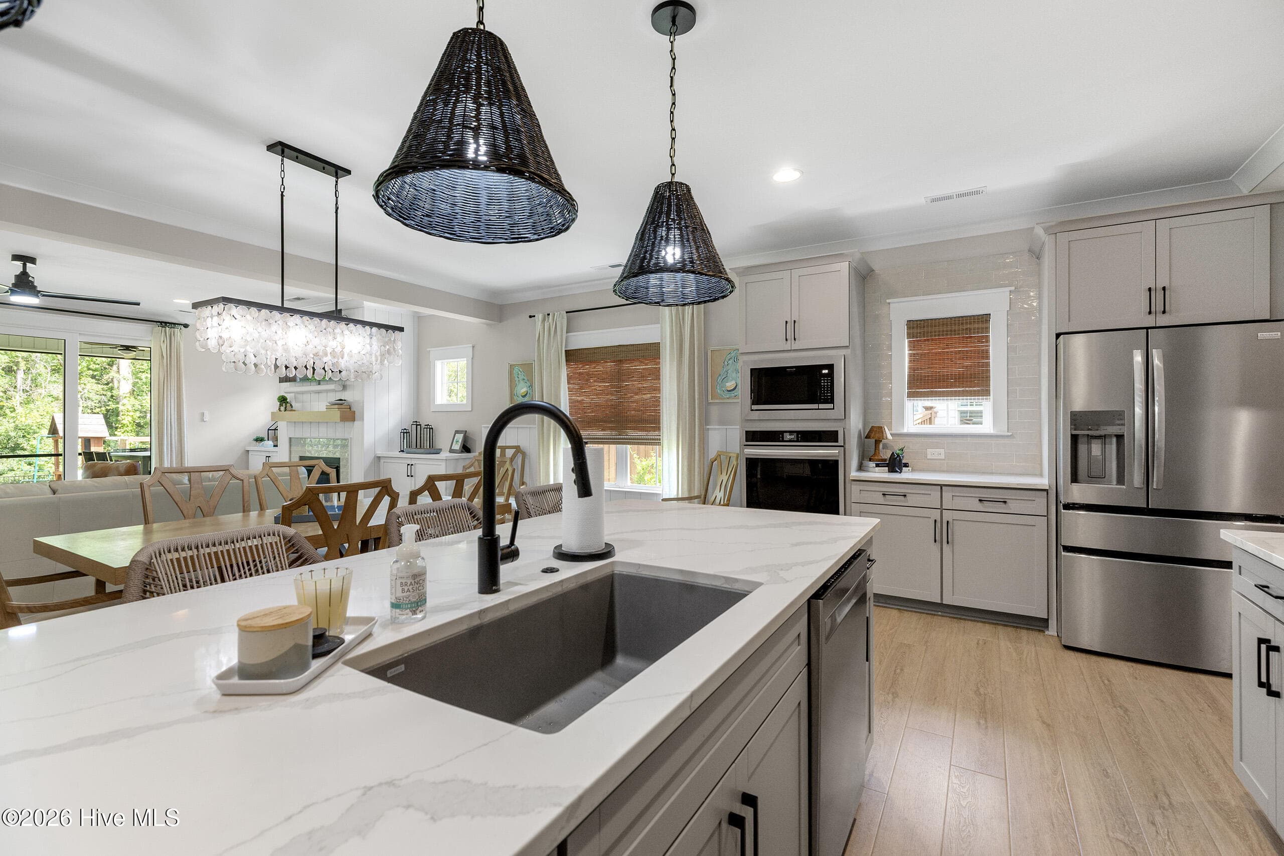 Single Family Residence at 2520 Lakeside Circle, Wilmington, NC 28401, photo 19 of 79