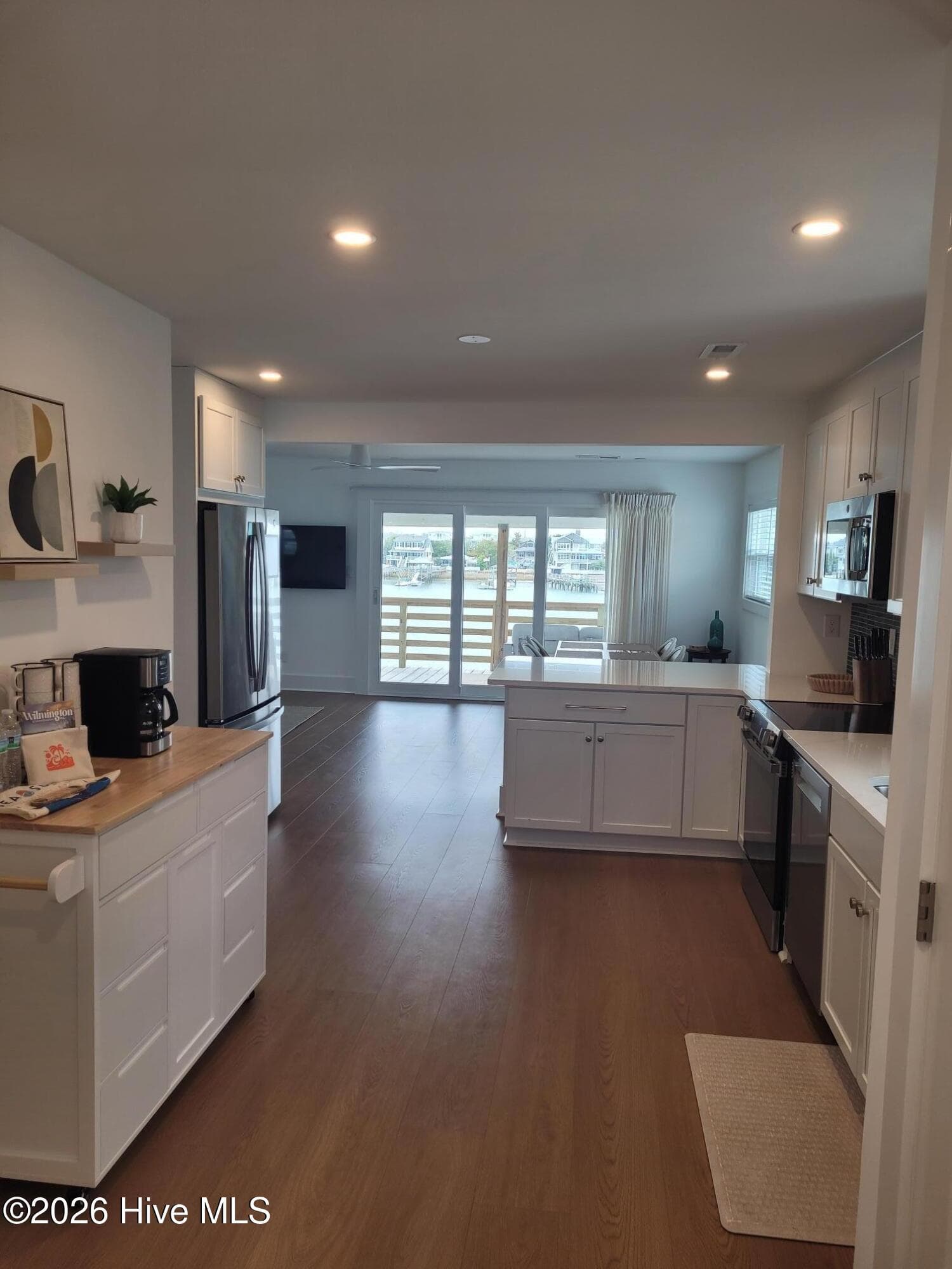 Condominium at 9 W Atlanta Street 3, Wrightsville Beach, NC 28480, photo 5 of 67