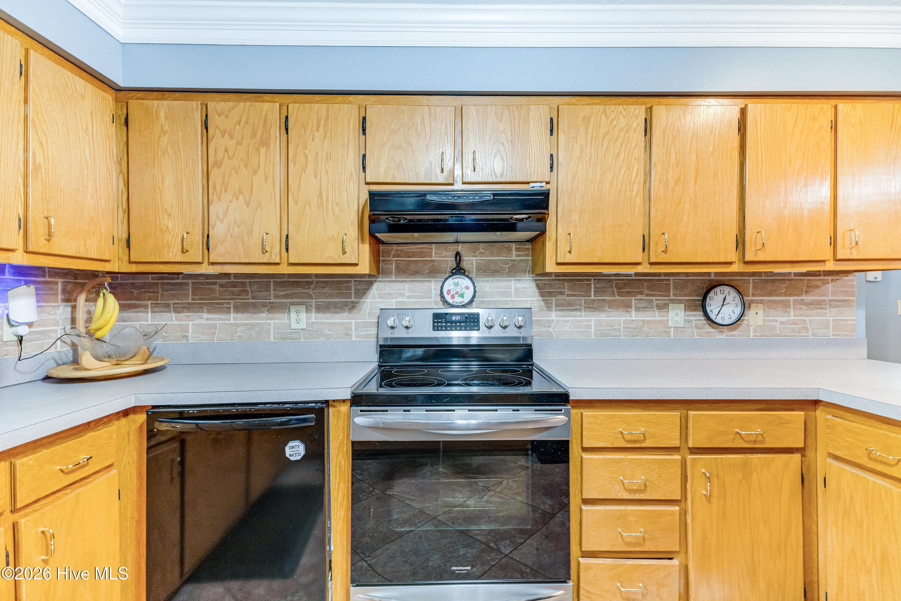 Single Family Residence at 5 Topsail Court, Carolina Shores, NC 28467, photo 11 of 46
