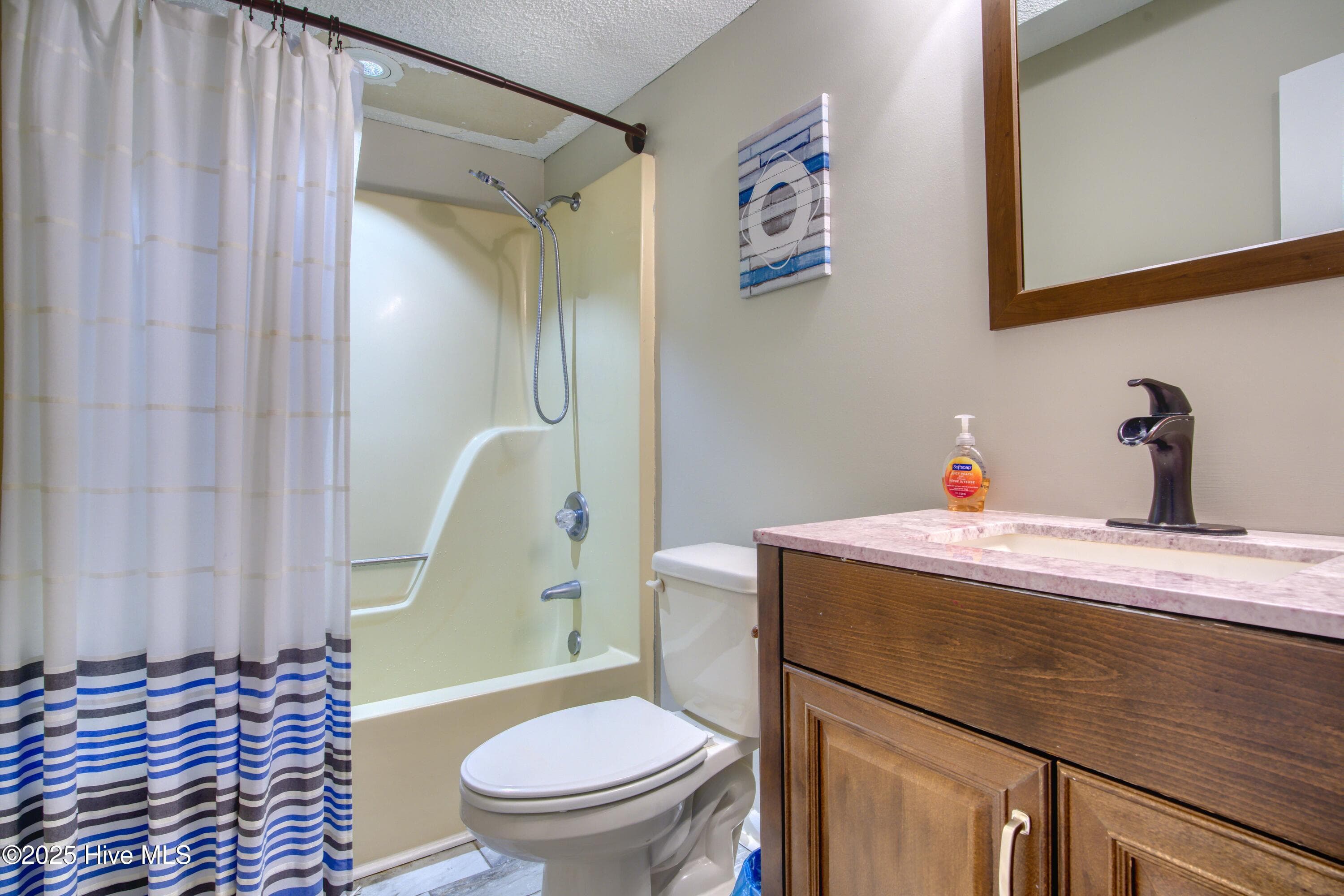 Condominium at 2000 New River Inlet Road Unit 3313, North Topsail Beach, NC 28460, photo 25 of 38