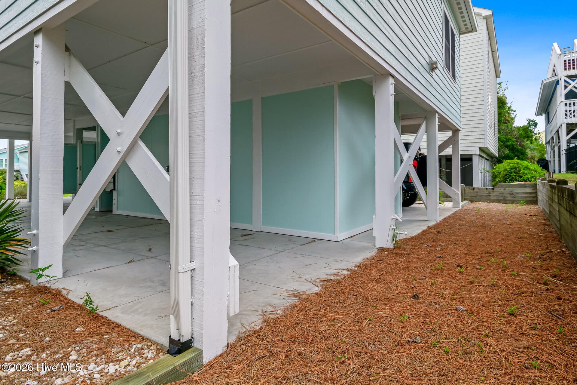 Single Family Residence at 404 30th Street, Sunset Beach, NC 28468, photo 6 of 8