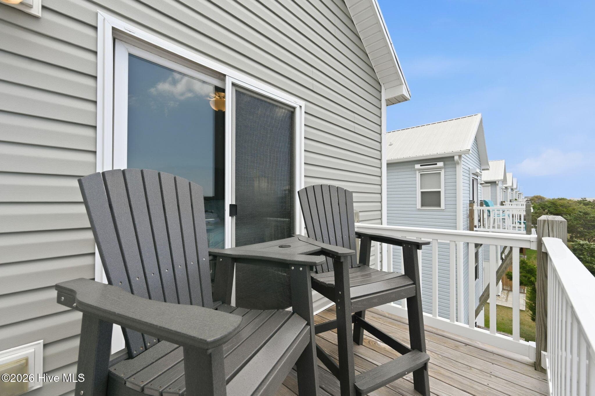 Townhouse at 124 Sea Gull Lane, North Topsail Beach, NC 28460, photo 18 of 48