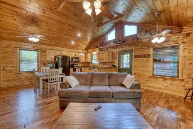 Single Family Residence at 130 Coopers Ridge Road, Murphy, NC 28906, photo 3 of 4