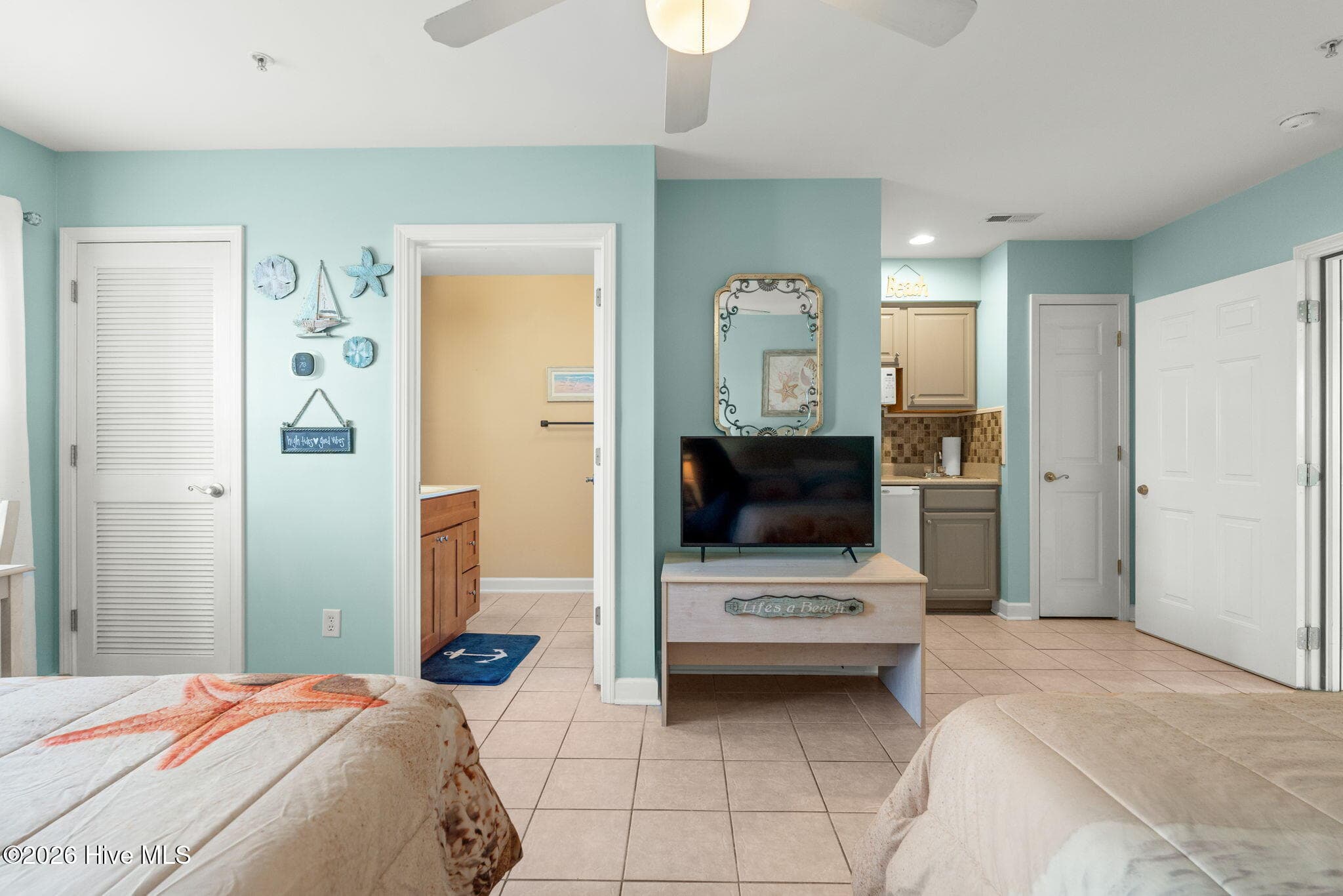 Condominium at 1215 N Middleton Drive NW Apt 2401, Calabash, NC 28467, photo 19 of 48