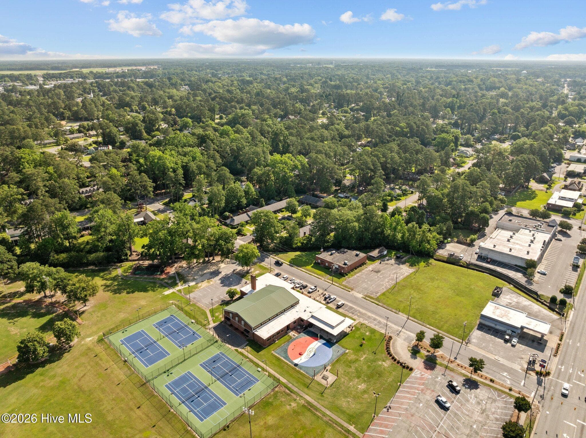 Townhouse at 809 Greenbriar Road, Kinston, NC 28501, photo 12 of 47
