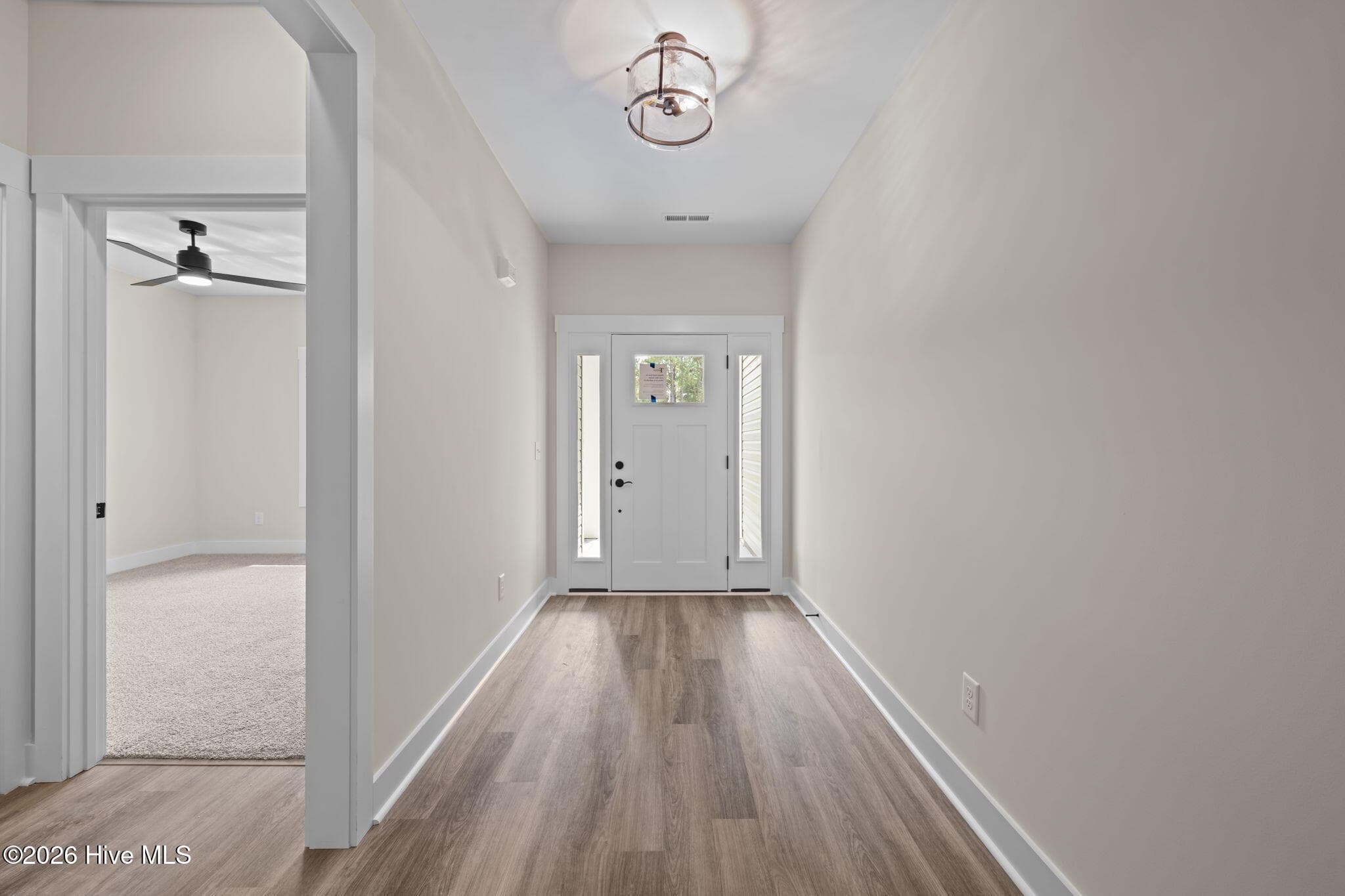 Foyer. *Photos are of similar construction. - 31 Currituck Court, Oriental, NC 28571