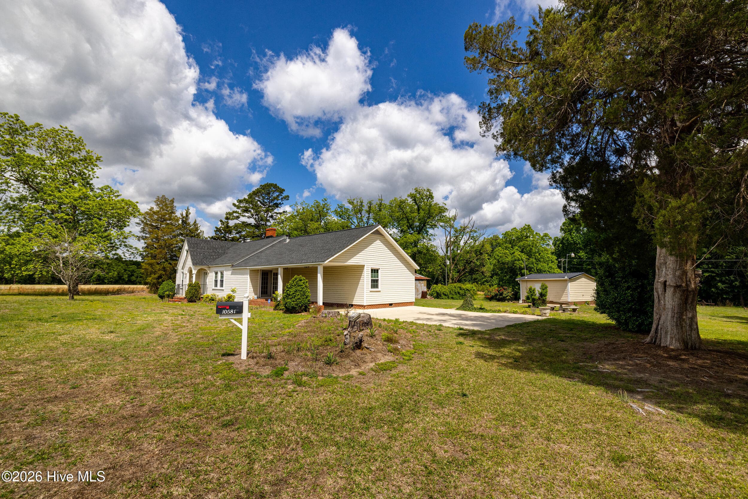 Single Family Residence at 10581 E Nc 42 Highway, Middlesex, NC 27557, photo 5 of 38