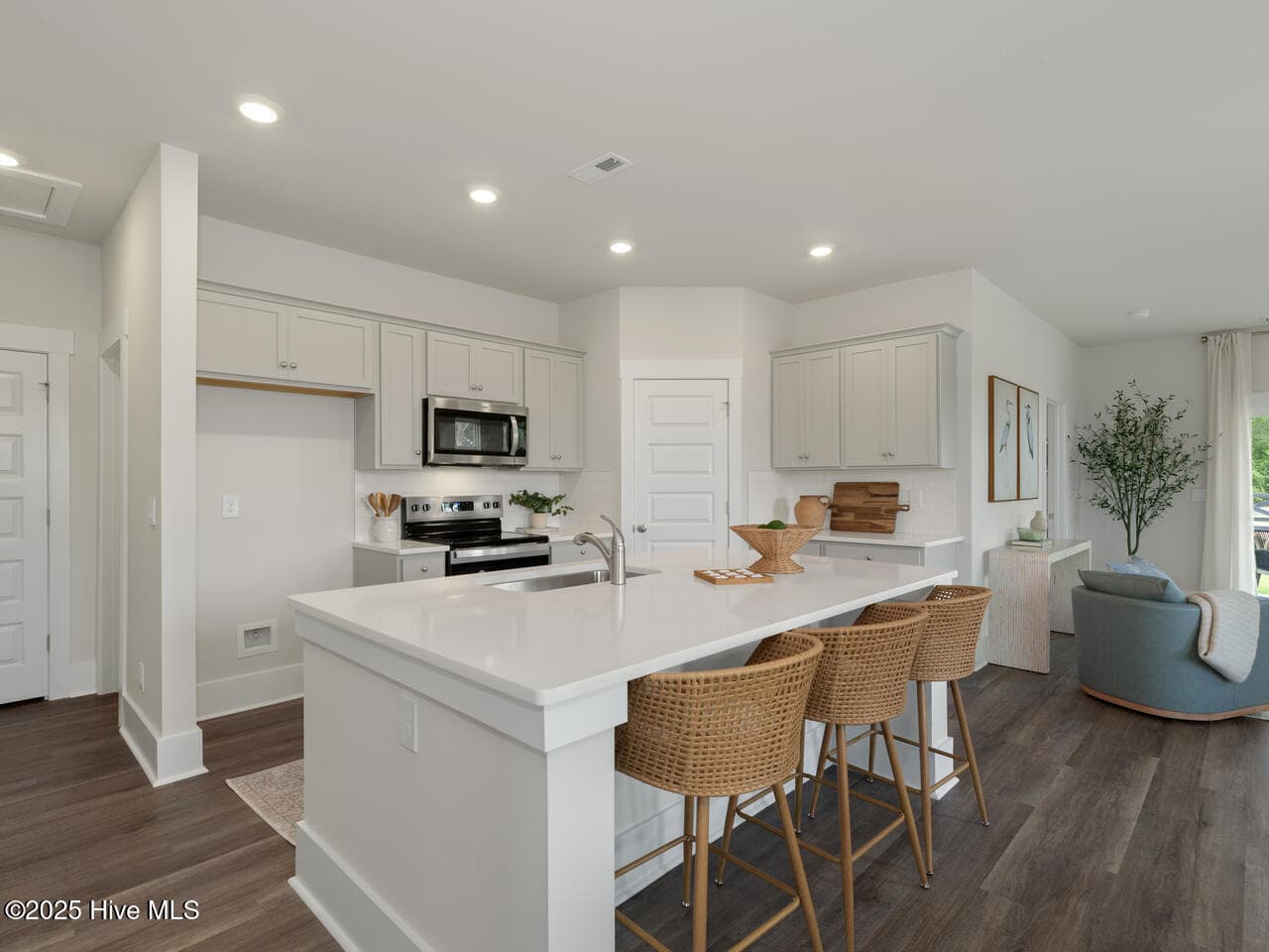 Townhouse at 3048 Bottlebrush Drive Unit 2082, Leland, NC 28451, photo 6 of 48