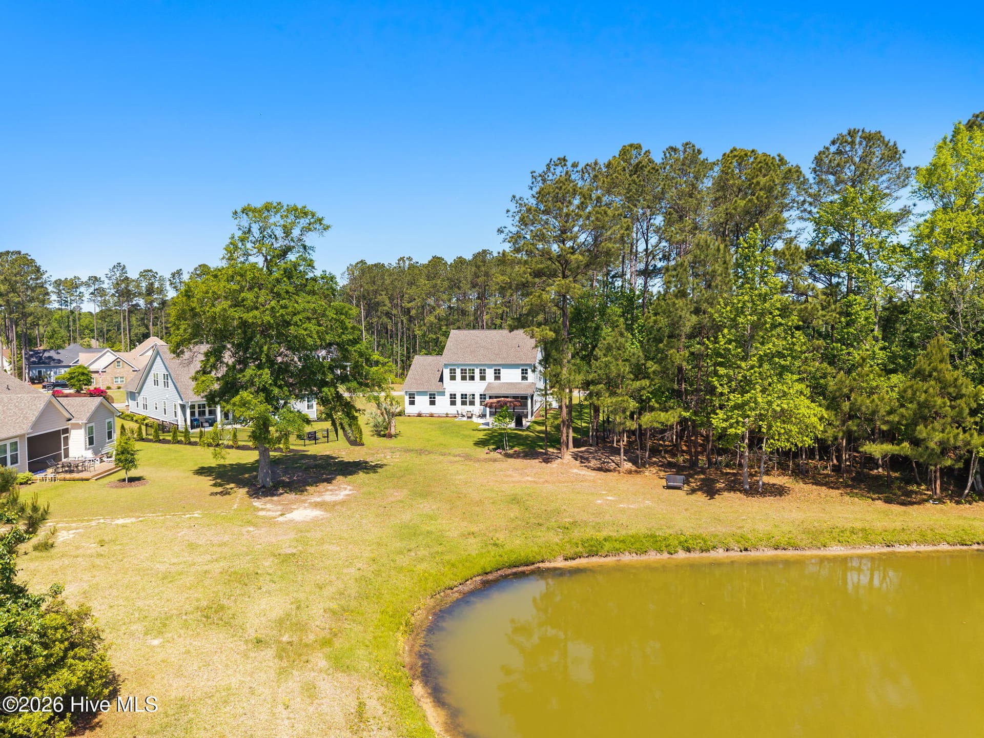 Single Family Residence at 9016 Chesterfield Drive NW, Calabash, NC 28467, photo 2 of 3