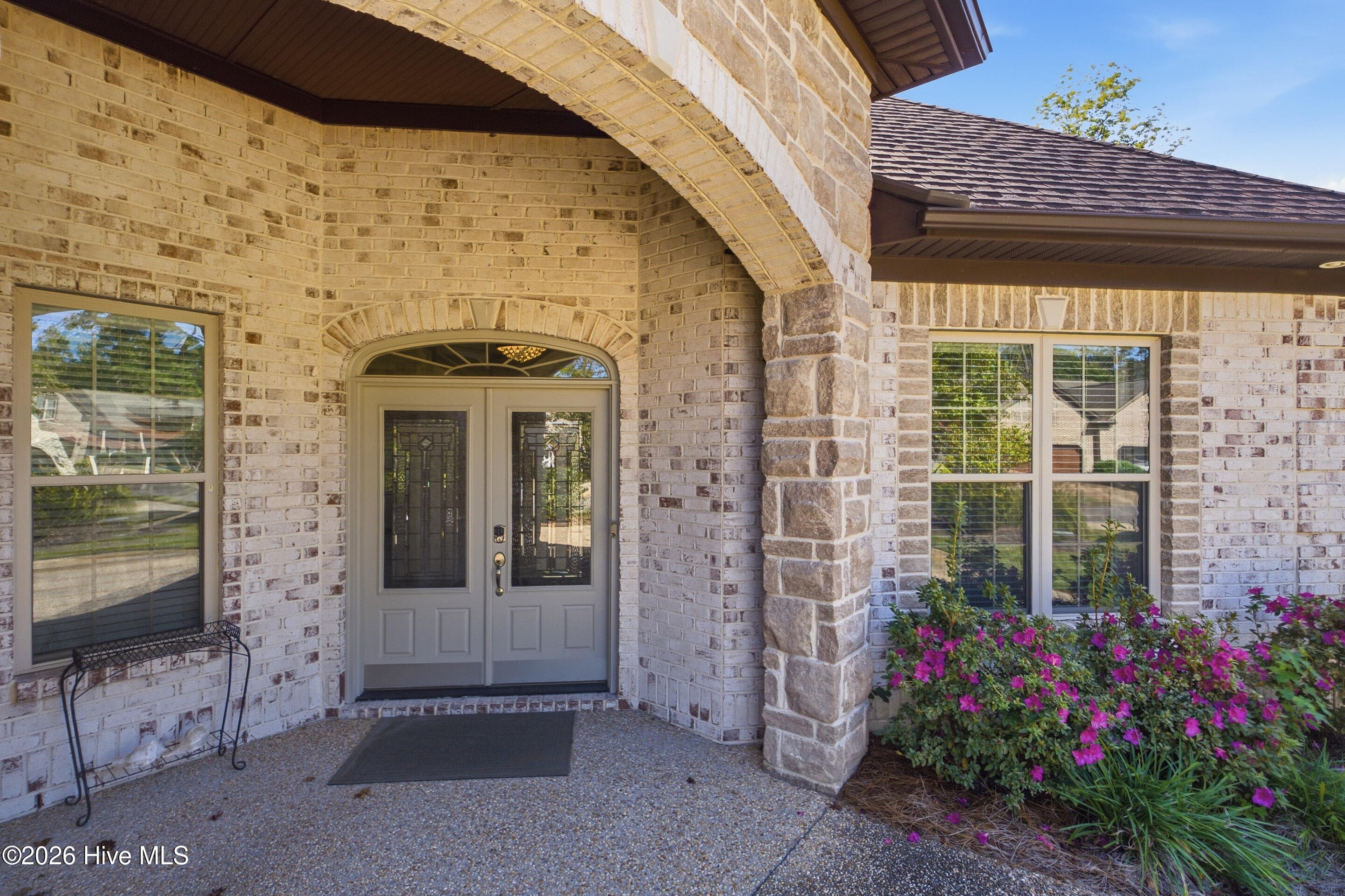 Single Family Residence at 656 Jenoa Drive, Castle Hayne, NC 28429, photo 5 of 53