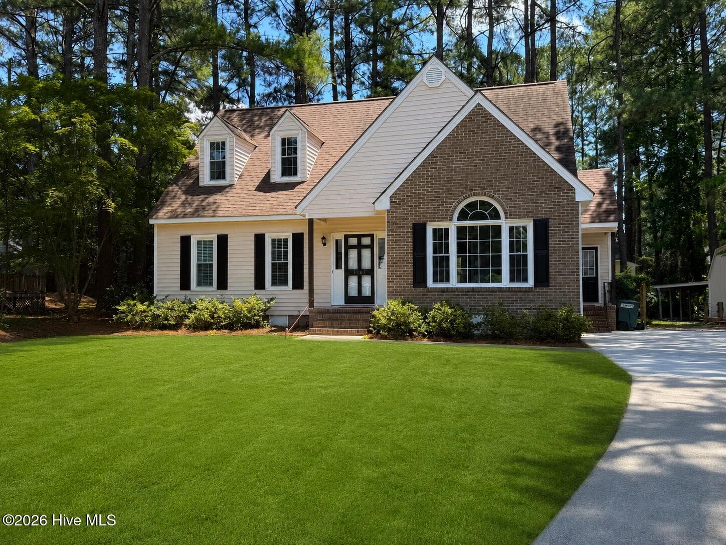 Single Family Residence at 3107 Quinn Drive NW, Wilson, NC 27896, photo 2 of 24