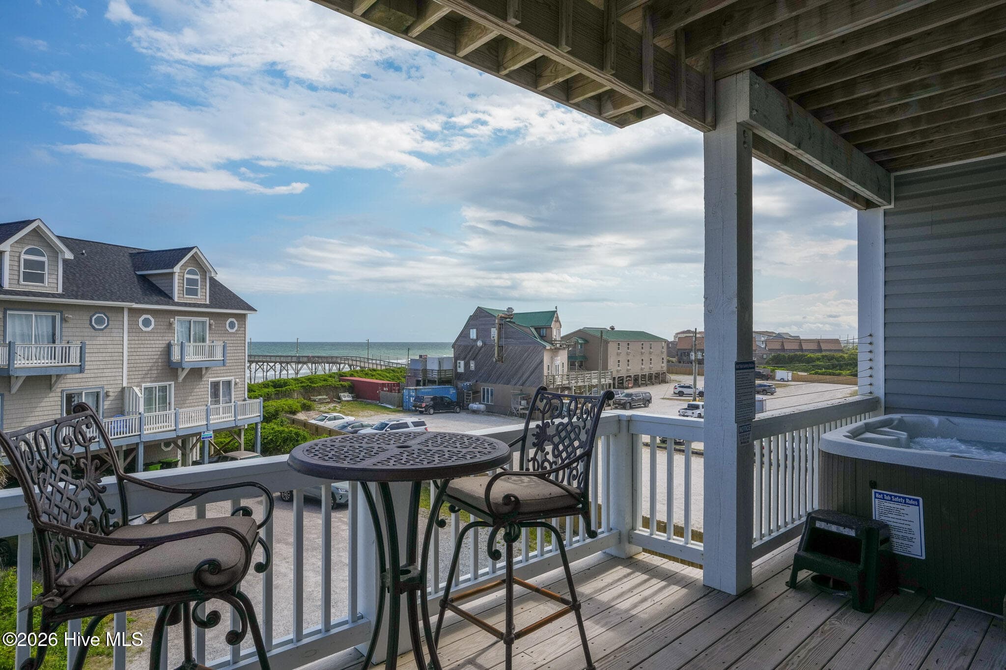 Townhouse at 208 Goldsboro Drive, North Topsail Beach, NC 28460, photo 10 of 74