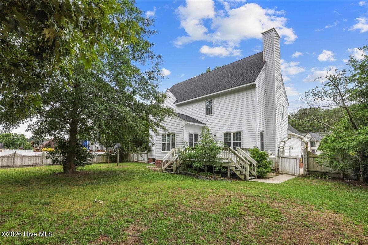 Single Family Residence at 206 Creekside Drive, Goldsboro, NC 27534, photo 3 of 20
