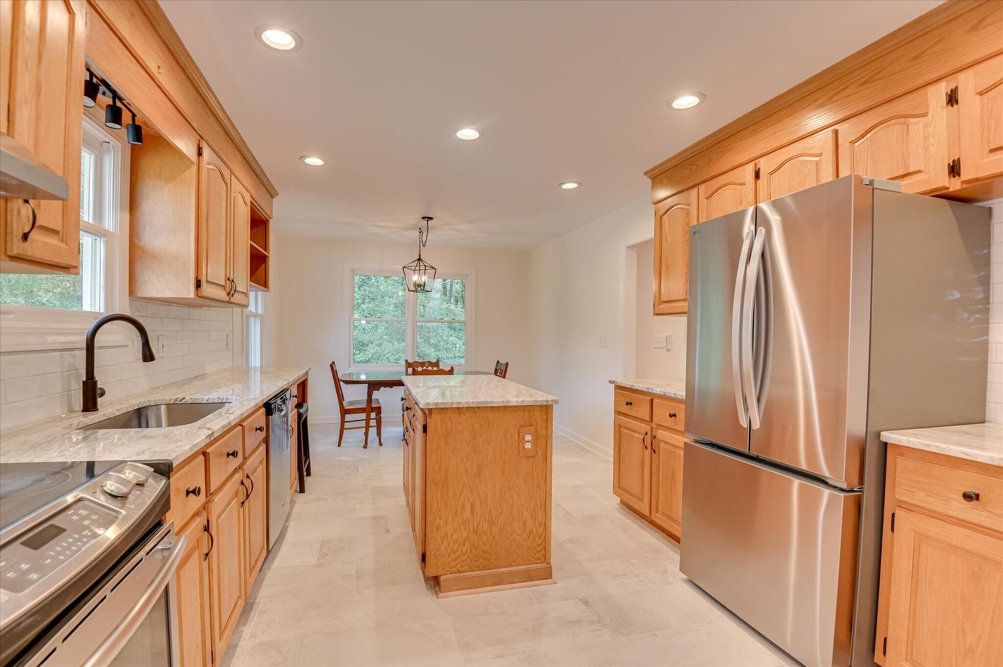 Single Family Residence at 301 Misty Cove, McCormick, SC 29835, photo 9 of 60