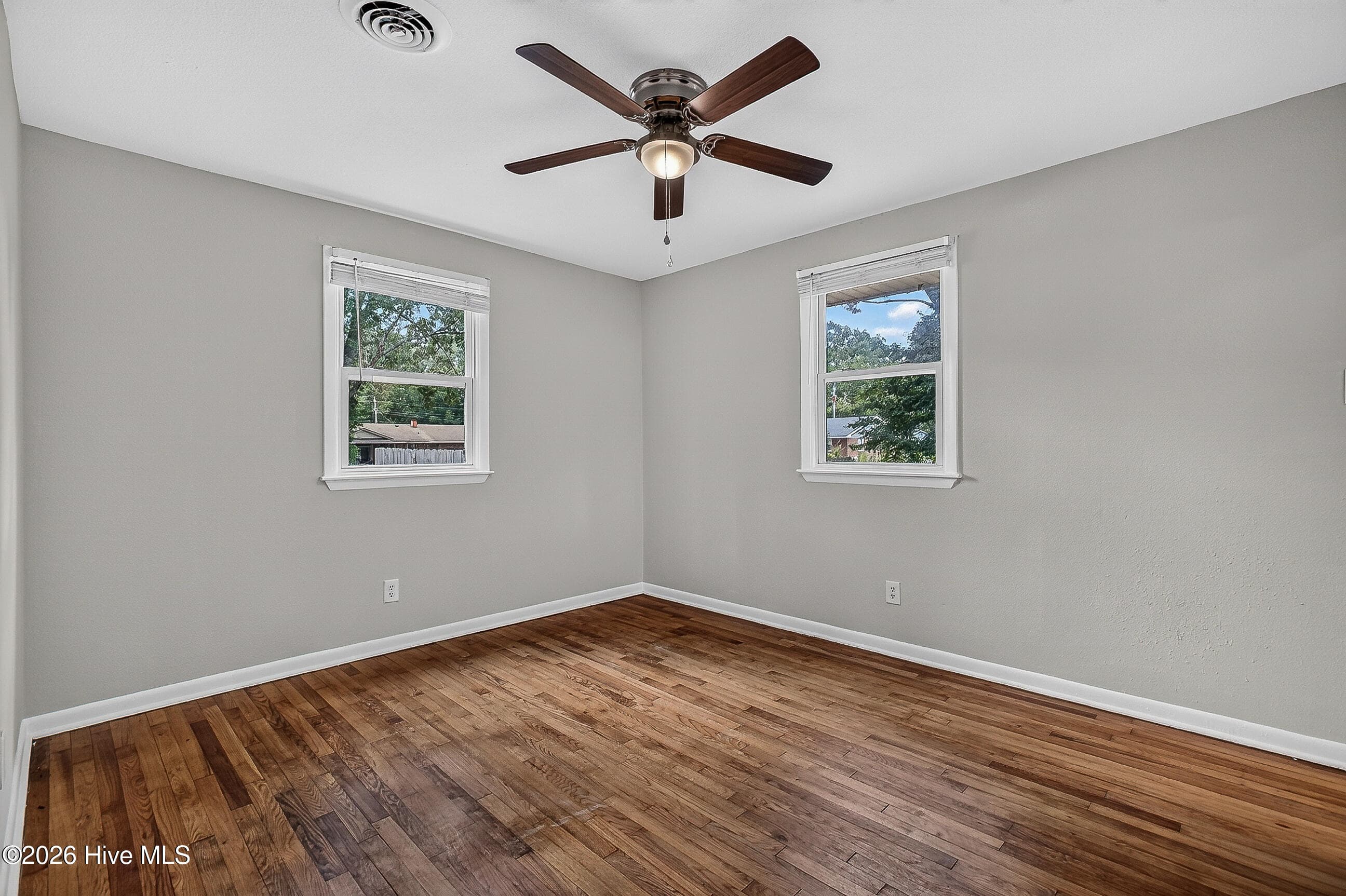 Single Family Residence at 105 Kitt Drive, Jacksonville, NC 28540, photo 14 of 30