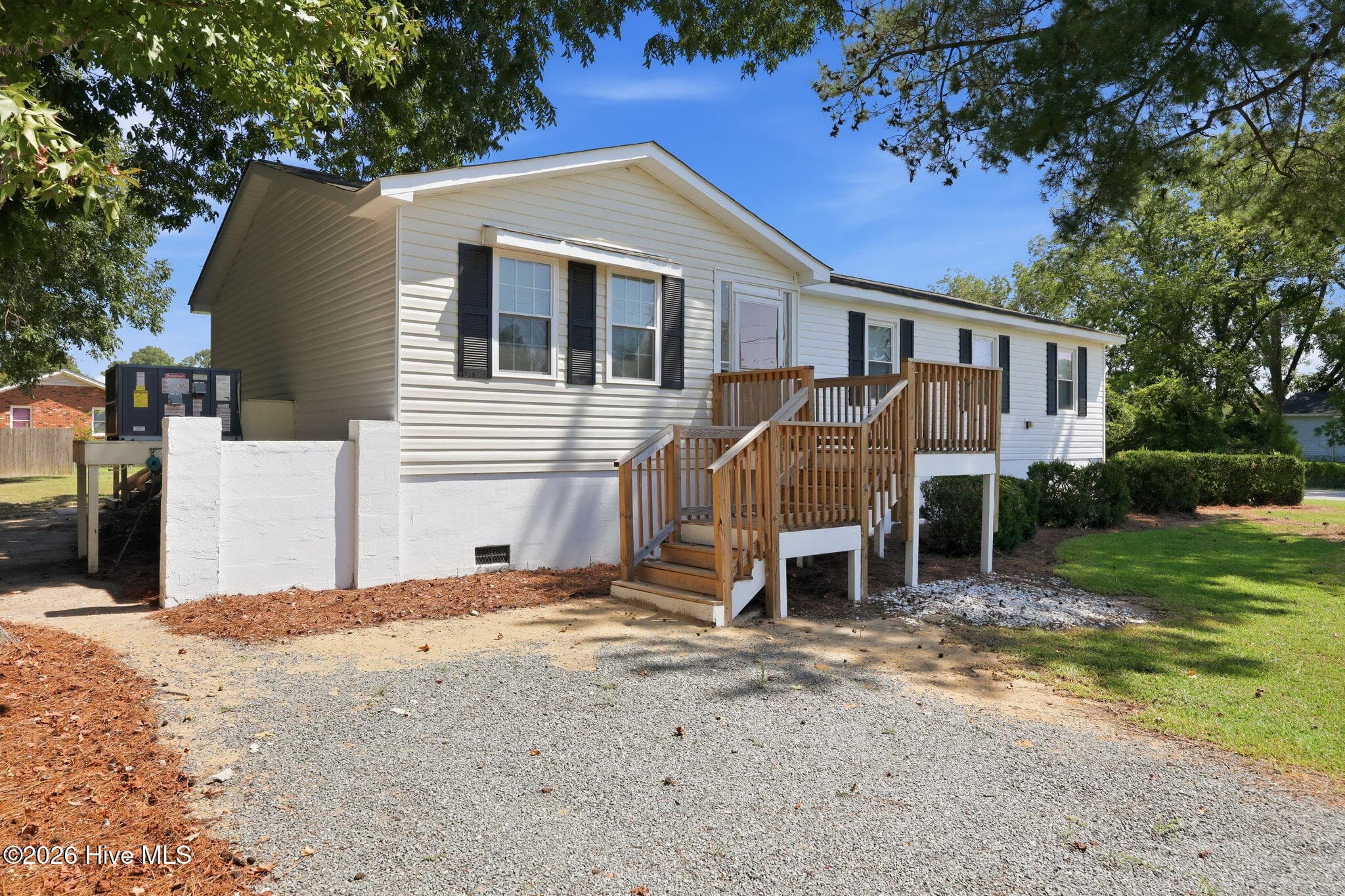 Single Family Residence at 17 Old Fort Shores Road, Chocowinity, NC 27817, photo 3 of 46