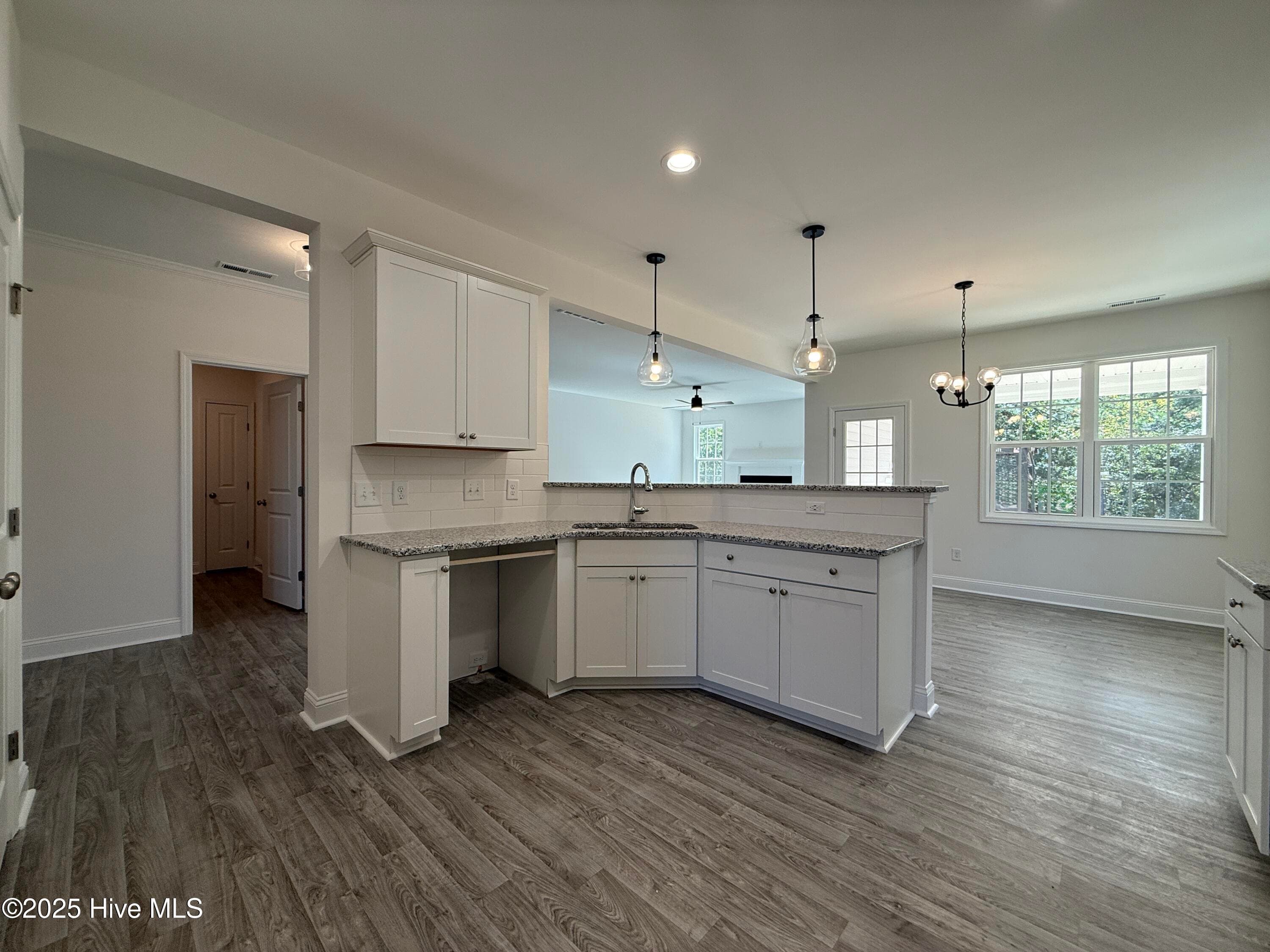 Single Family Residence at 88 Pikewood Court, Lillington, NC 27546, photo 14 of 51