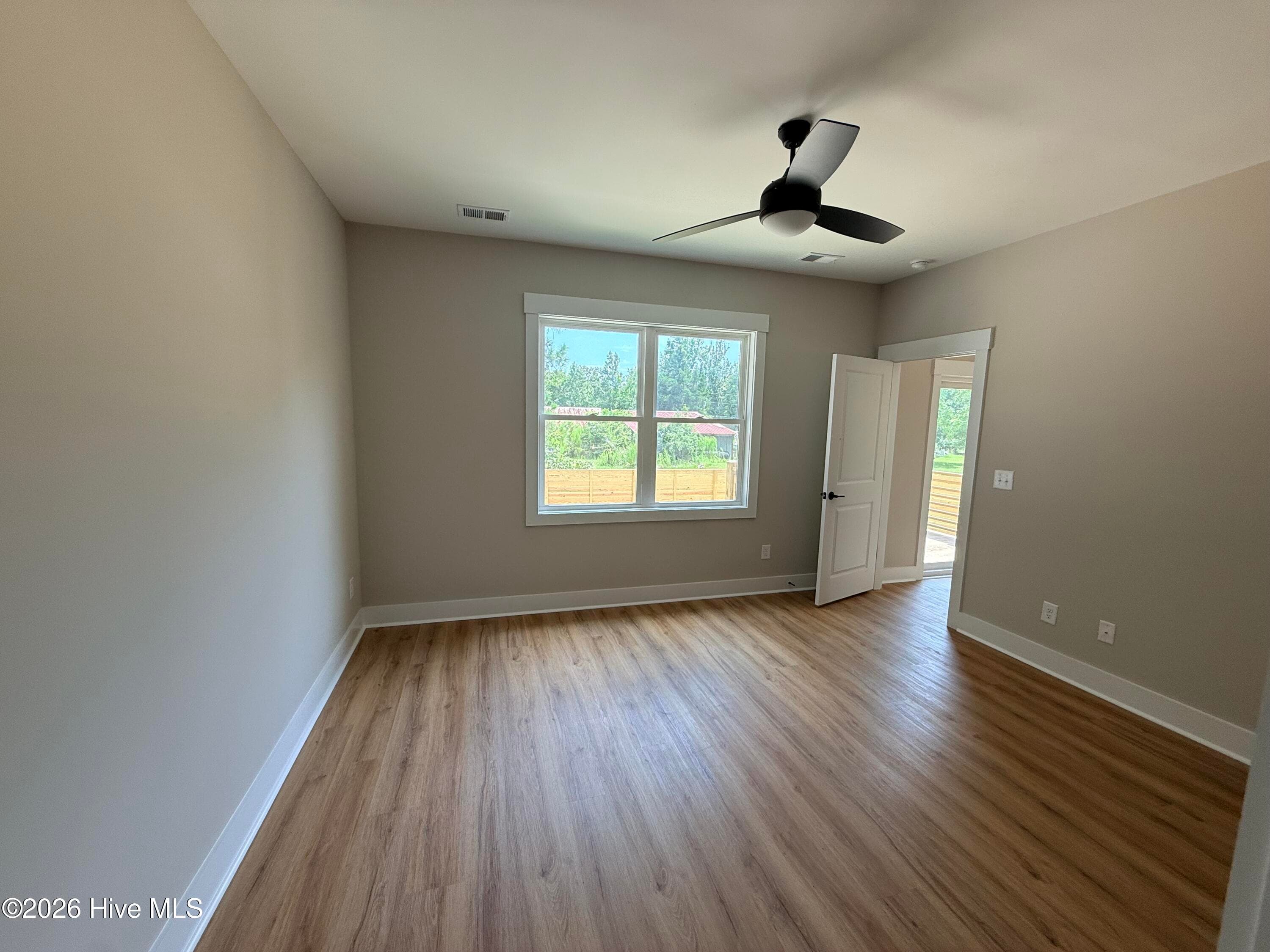 Single Family Residence at 164 Bahama Drive, Hampstead, NC 28443, photo 31 of 103