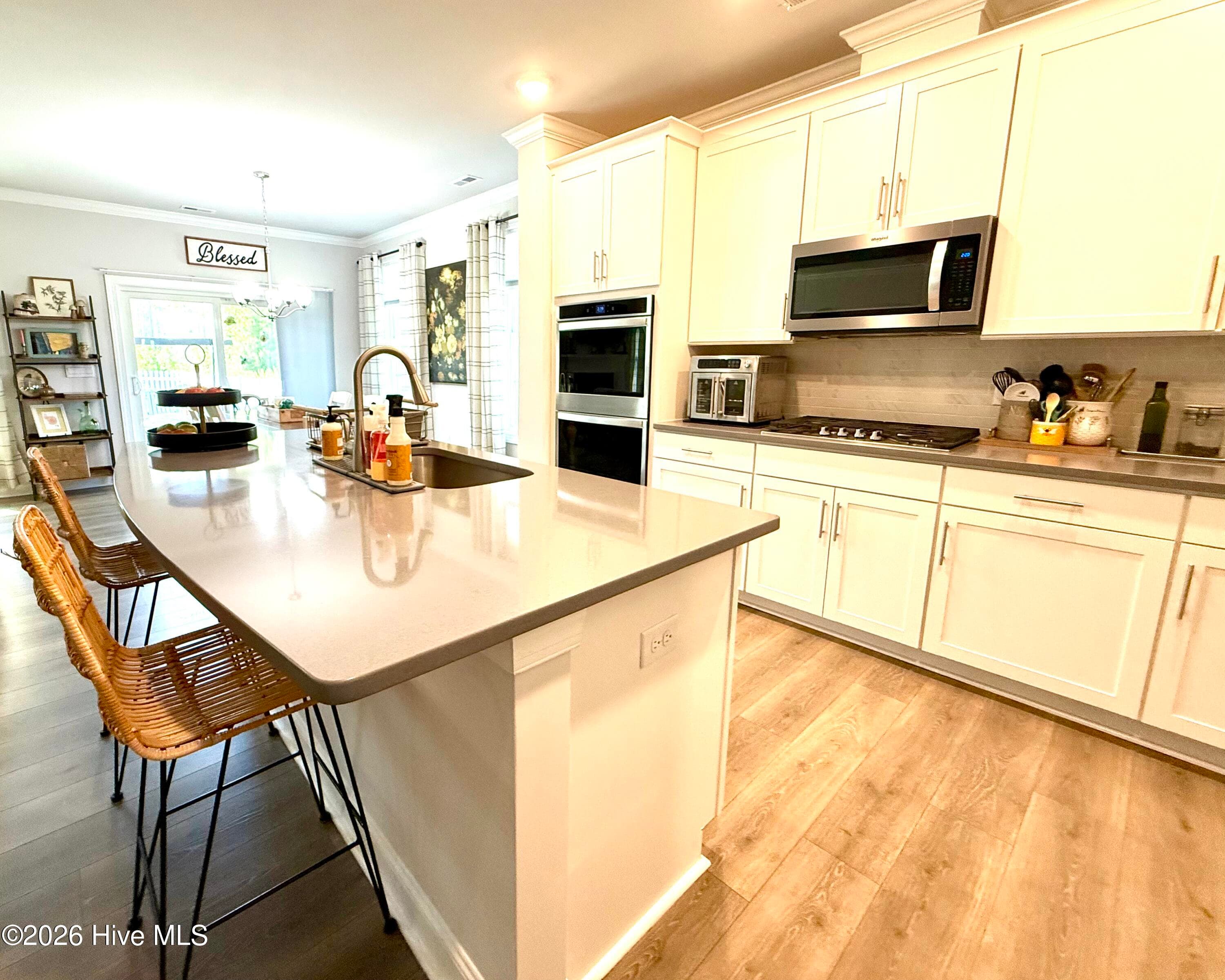 expansive island - 5010 Spring Green Pass, New Bern, NC 28562
