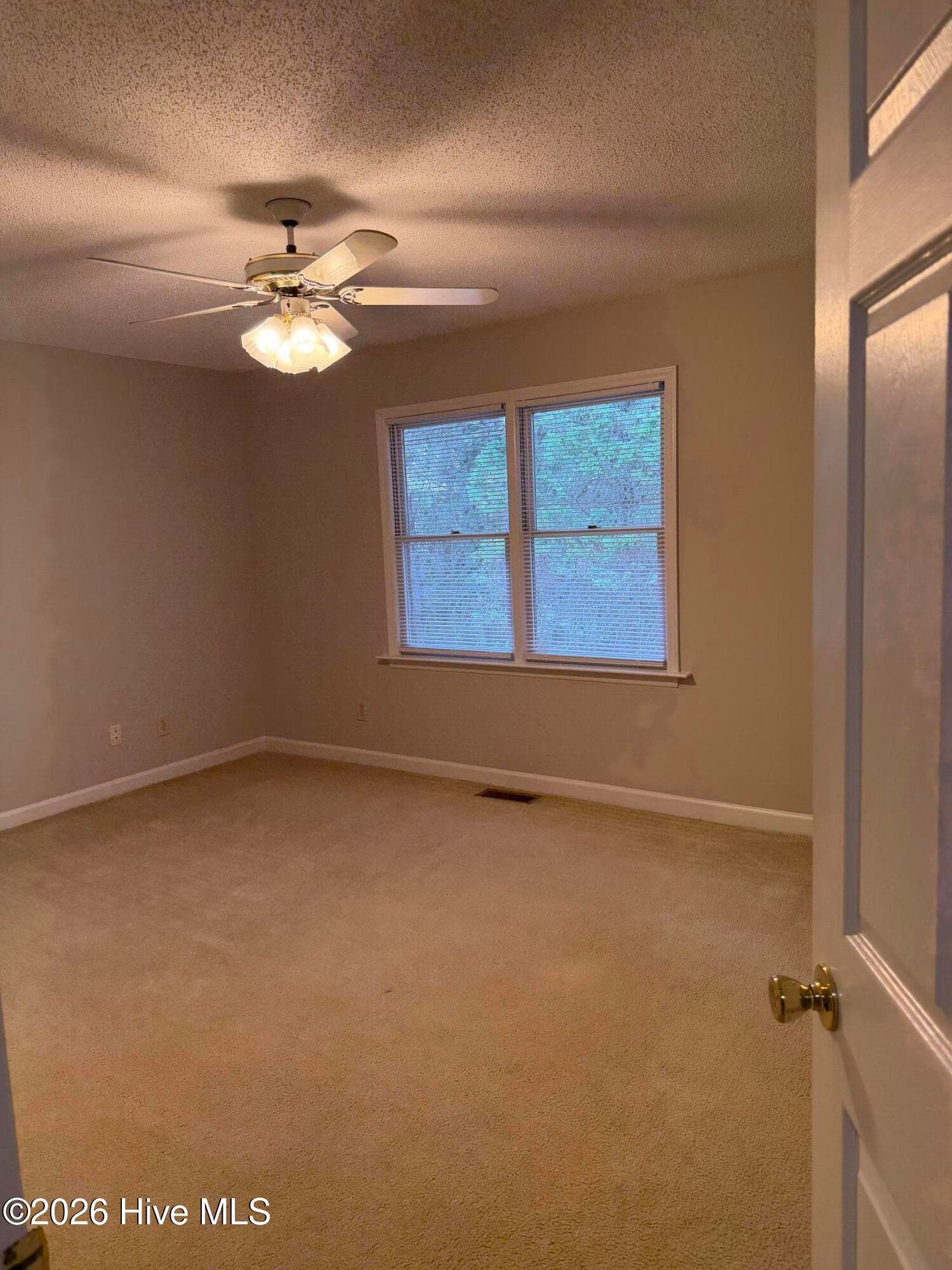 Townhouse at 2700 Thackery Road 33, Greenville, NC 27858, photo 12 of 17