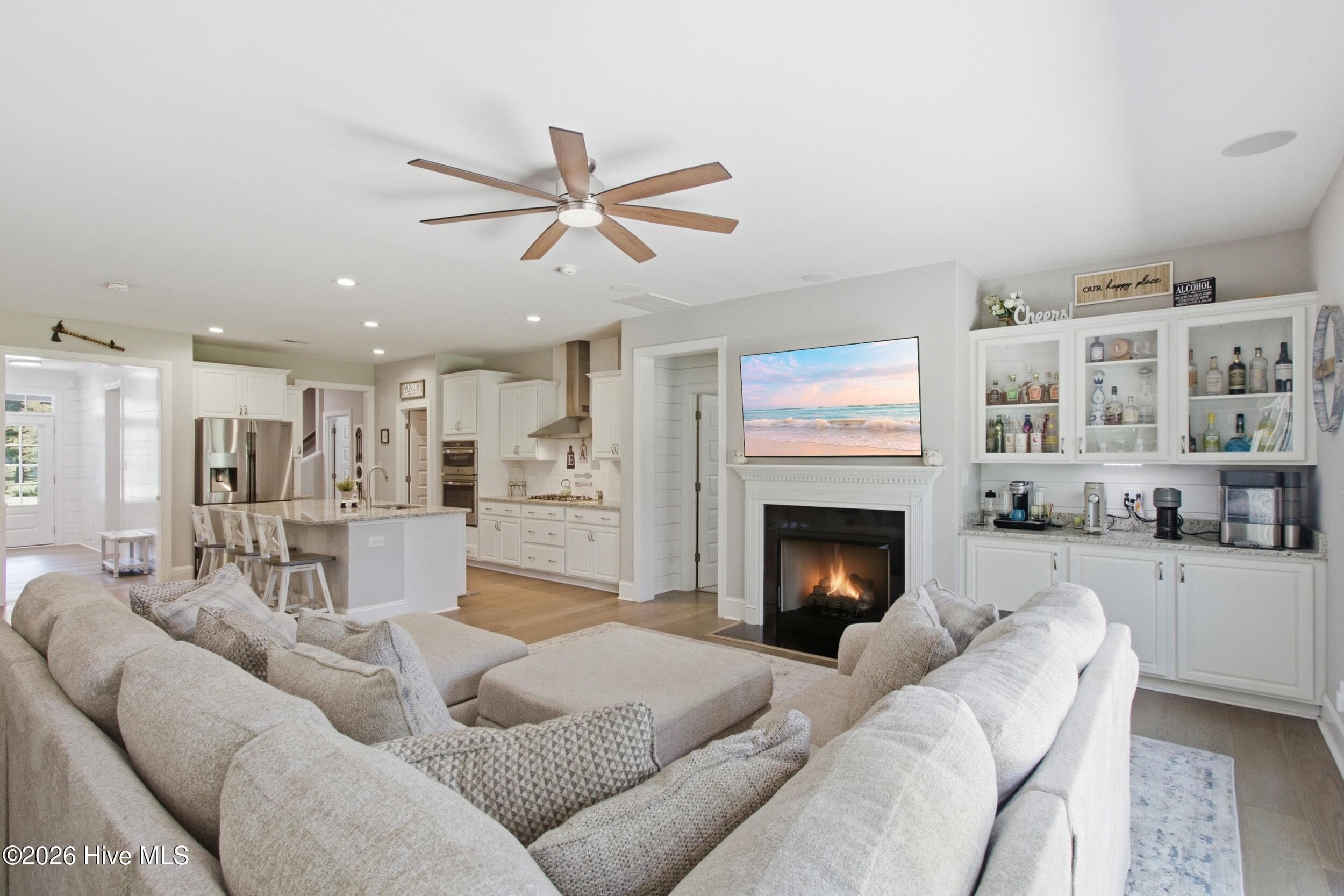 Single Family Residence at 3709 Viridian Trace, New Bern, NC 28562, photo 6 of 50
