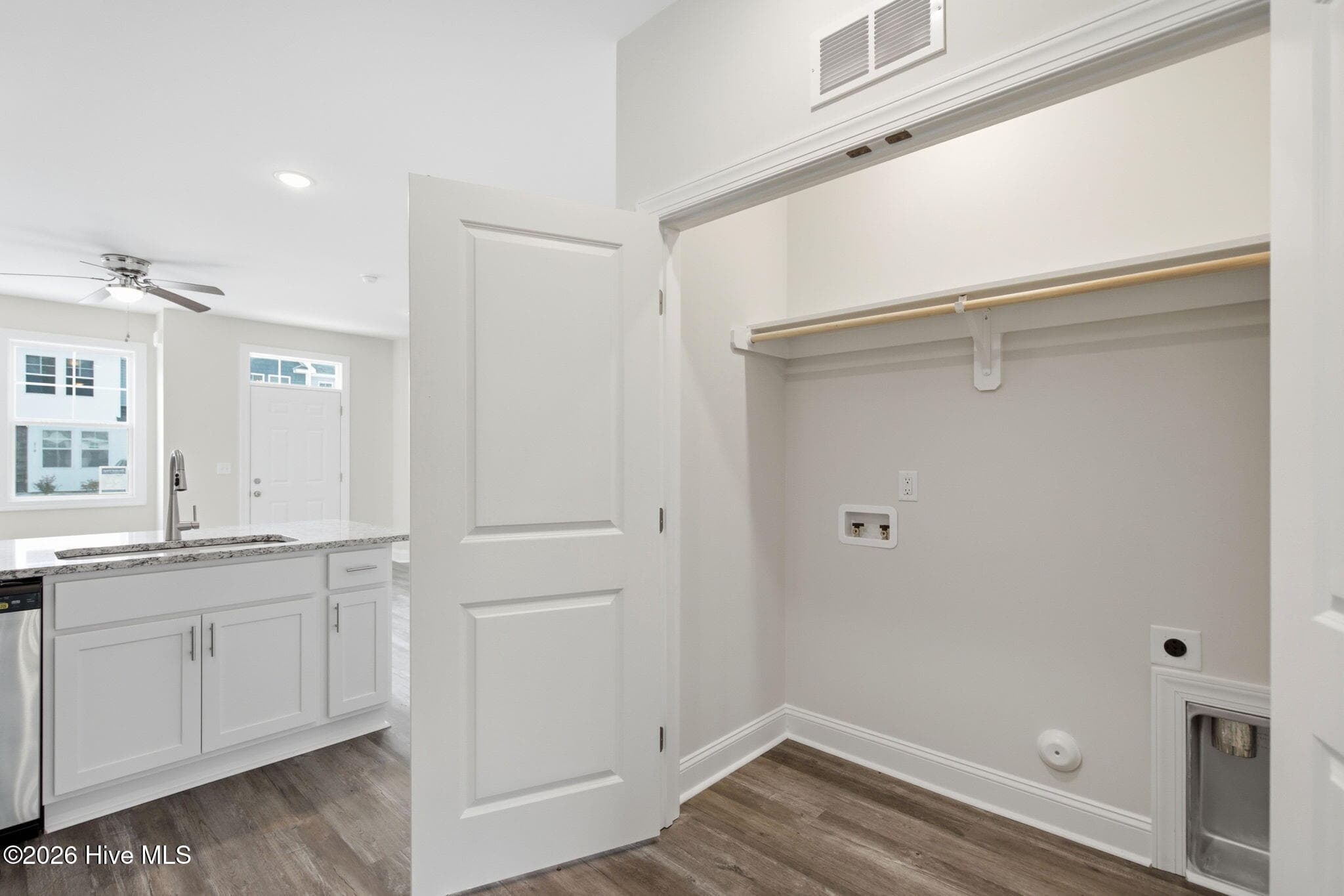 Townhouse at 221 Sandy Cove Lane, Sneads Ferry, NC 28460, photo 14 of 28