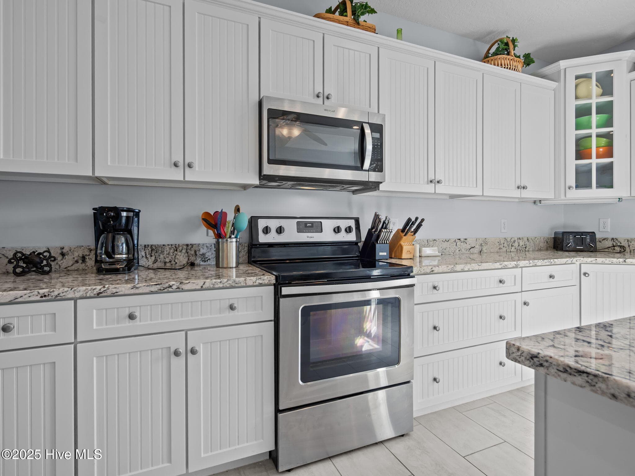 Single Family Residence at 9902 Colonel Hanson Court, Emerald Isle, NC 28594, photo 10 of 56