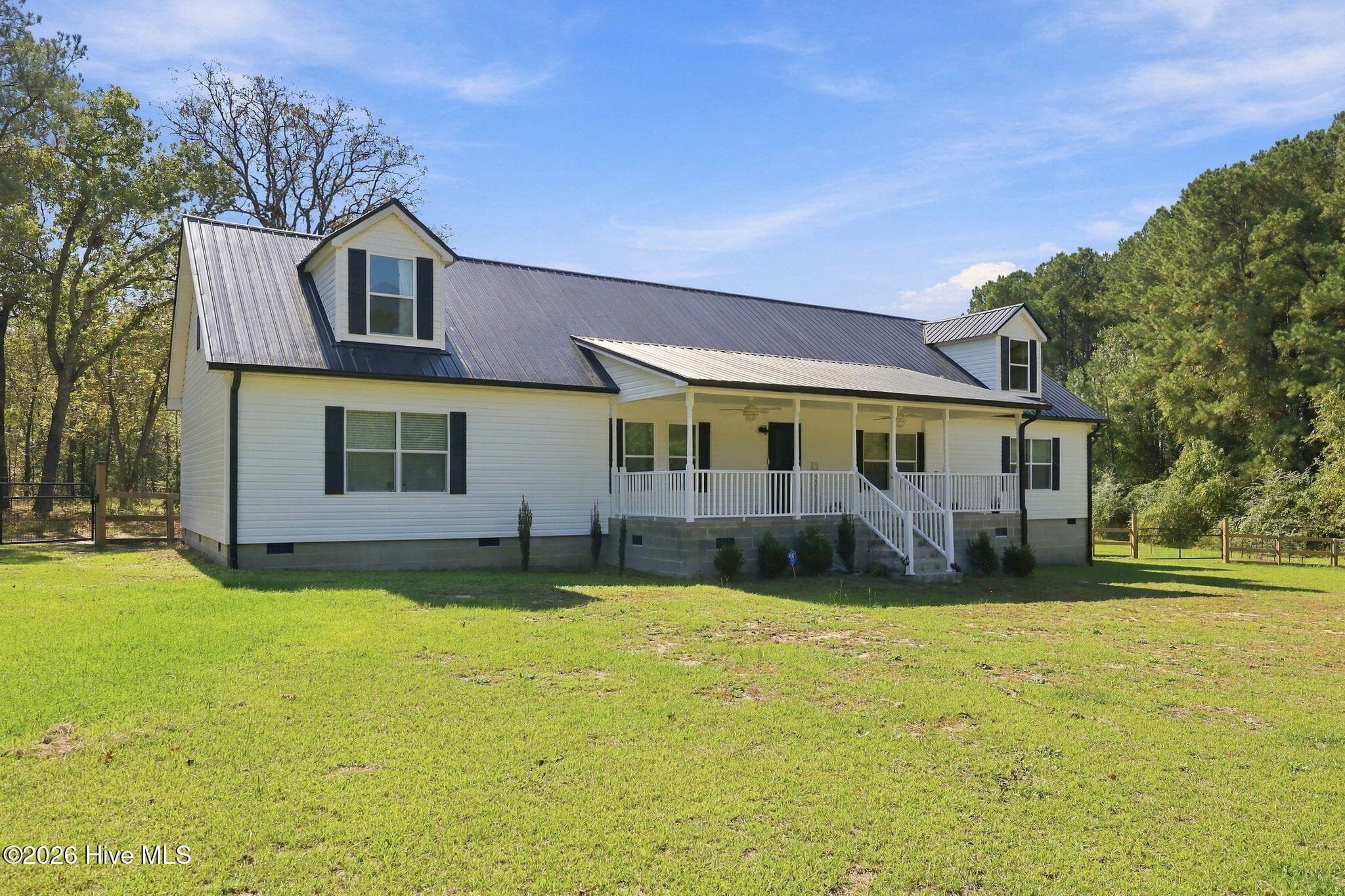 Single Family Residence at 21708 Old Maxton Road, Maxton, NC 28364, photo 36 of 50
