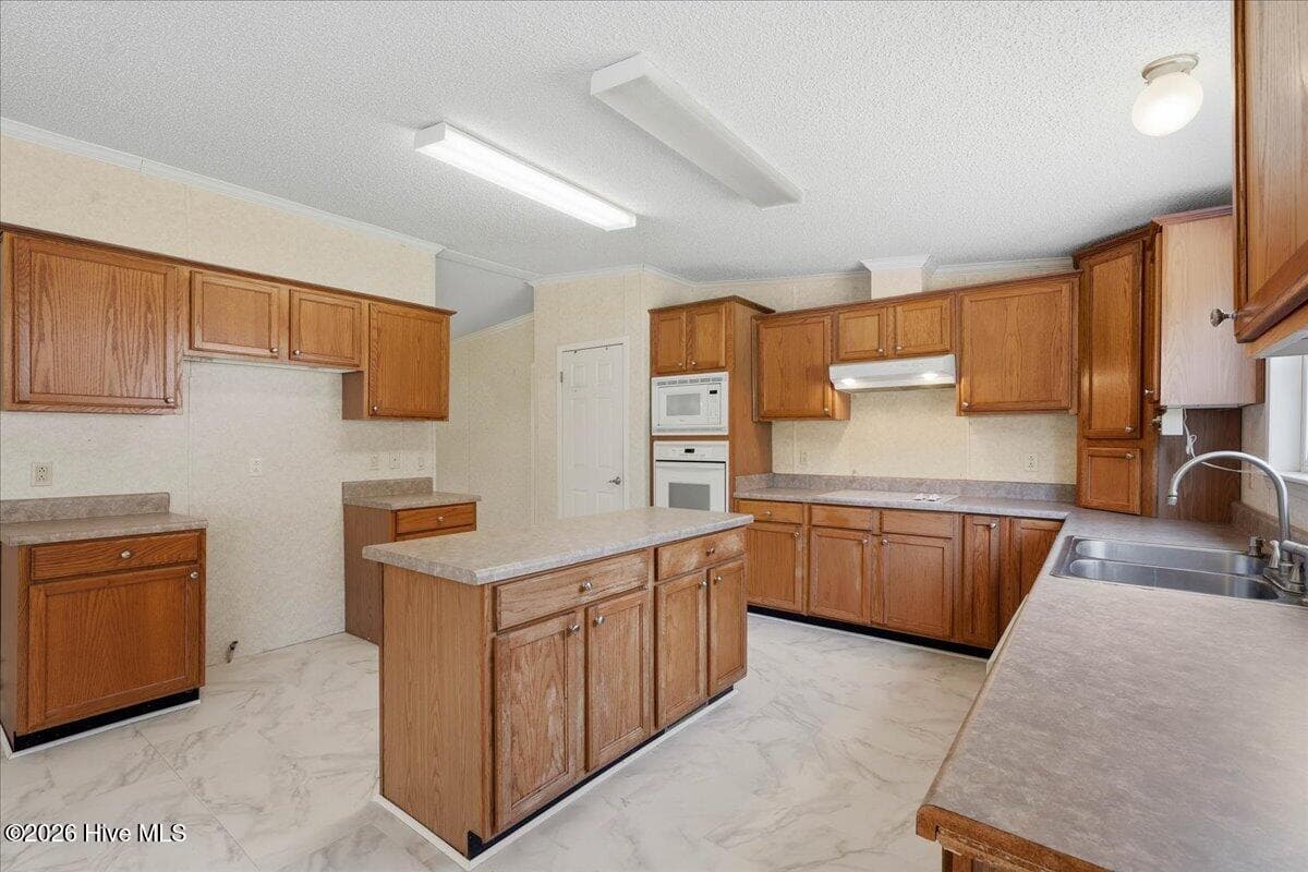 Manufactured Home at 4351 Rains Crossroads Road, Princeton, NC 27569, photo 4 of 6
