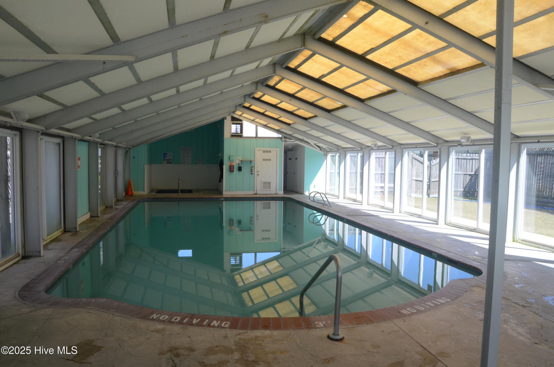 Timeshare at 1445 Duck Road, Duck, NC 27949, photo 10 of 12