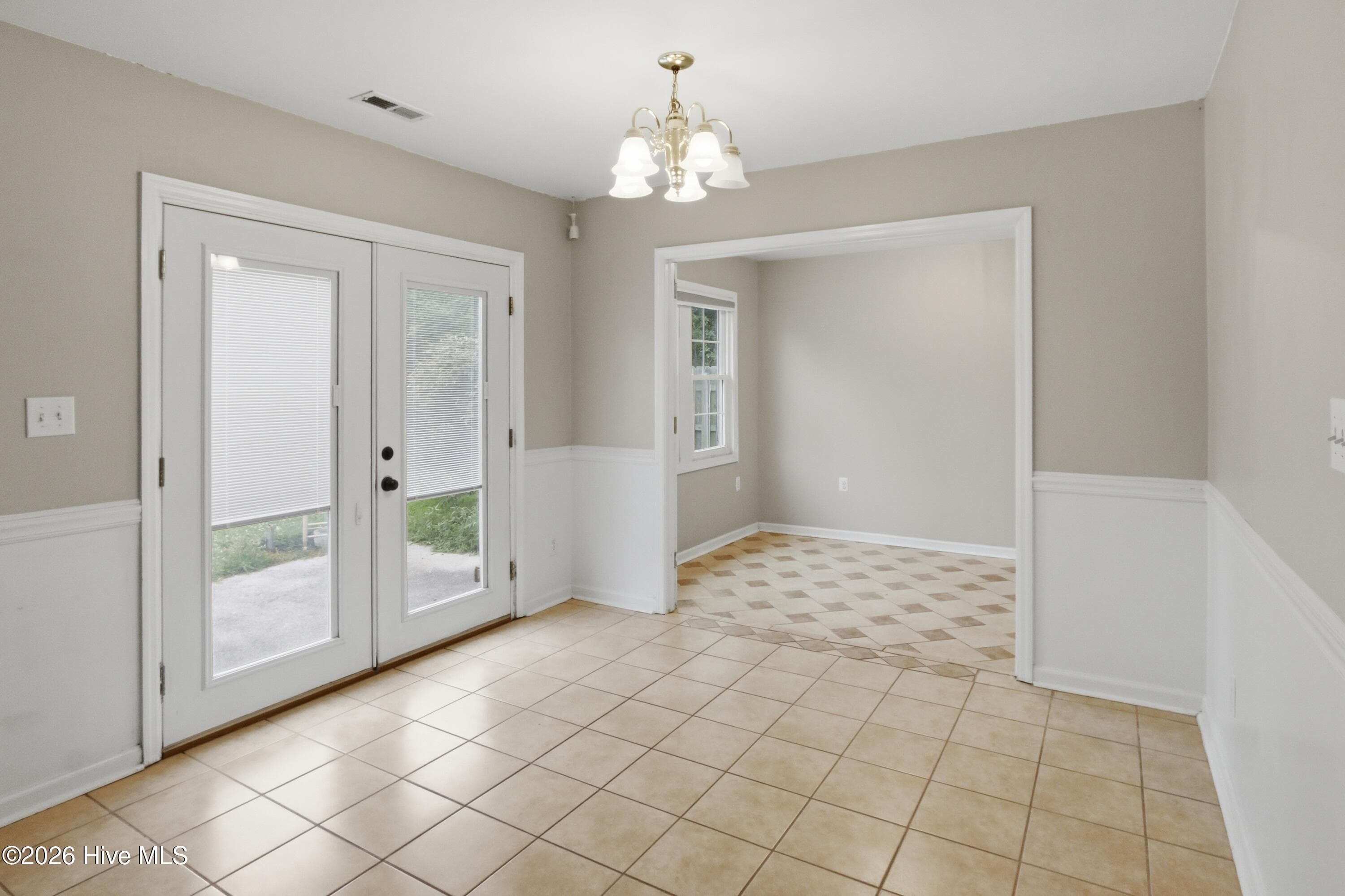 Single Family Residence at 115 Daphne Drive, Hubert, NC 28539, photo 24 of 34
