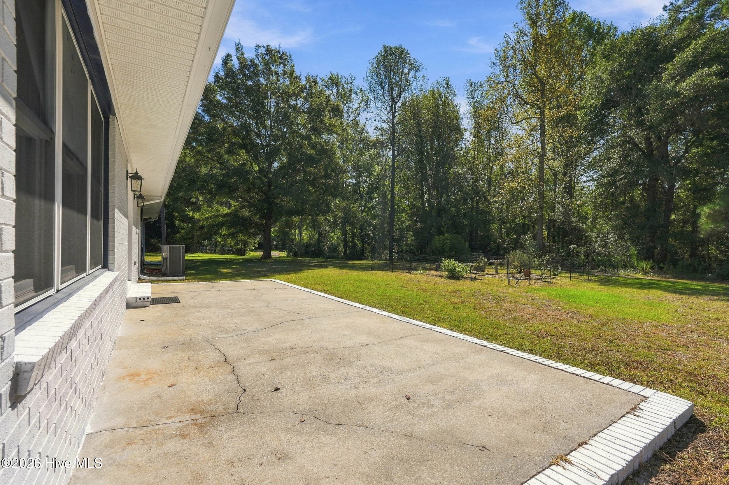 Single Family Residence at 564 Old Folkstone Road, Holly Ridge, NC 28445, photo 32 of 43
