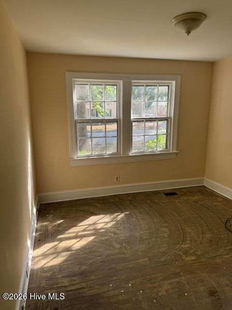 Single Family Residence at 1111 Grove Street N, Wilson, NC 27893, photo 11 of 18