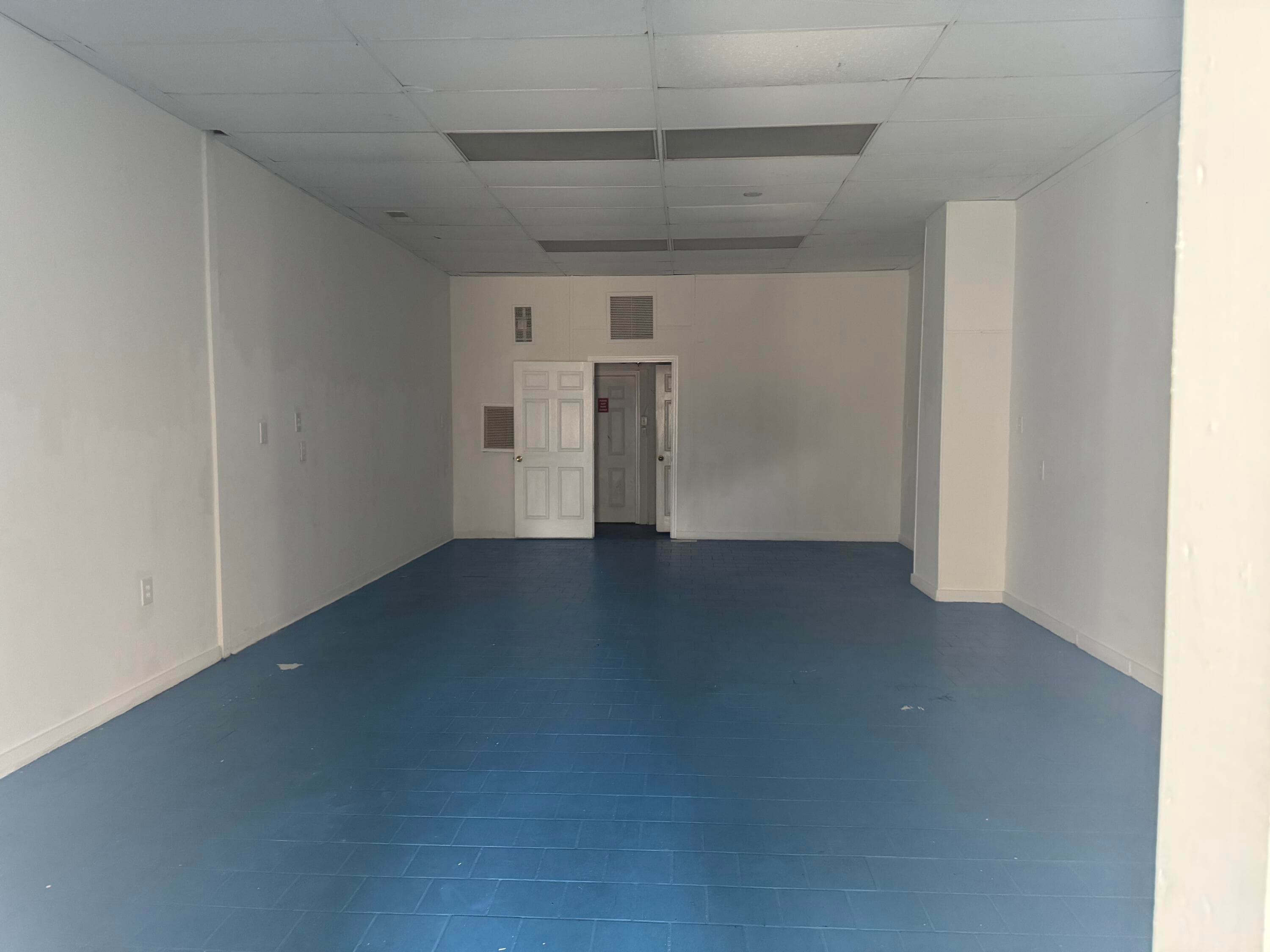 Main area in commercial space (702 Crawford) - 702 Crawford Avenue, Augusta, GA 30904