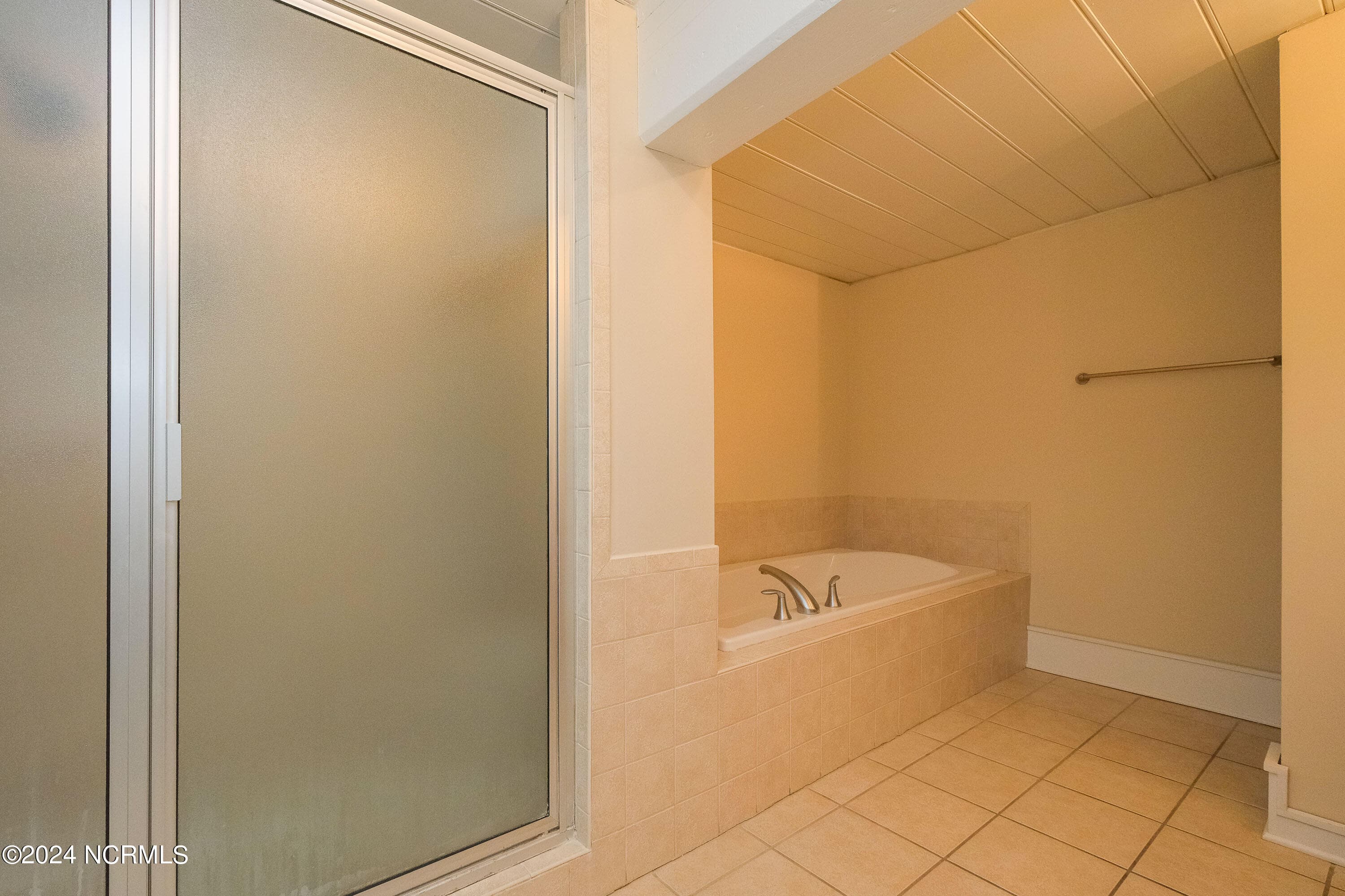 Condominium at 723 Mcmullan Avenue Unit 403, Edenton, NC 27932, photo 27 of 35