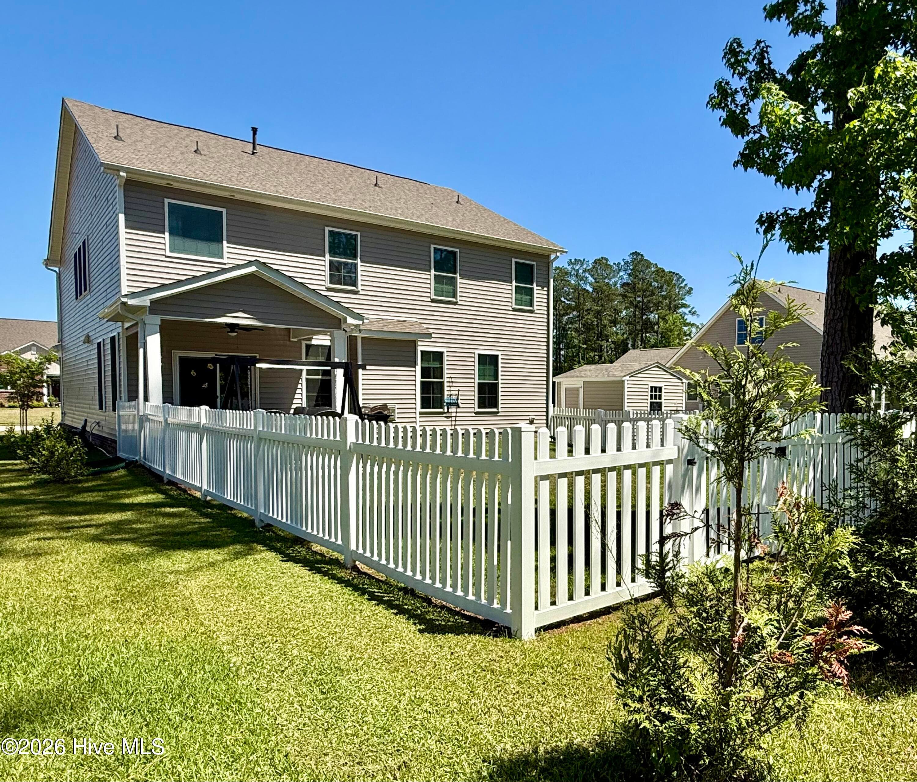 two 4-foot gates in back yard - 5010 Spring Green Pass, New Bern, NC 28562
