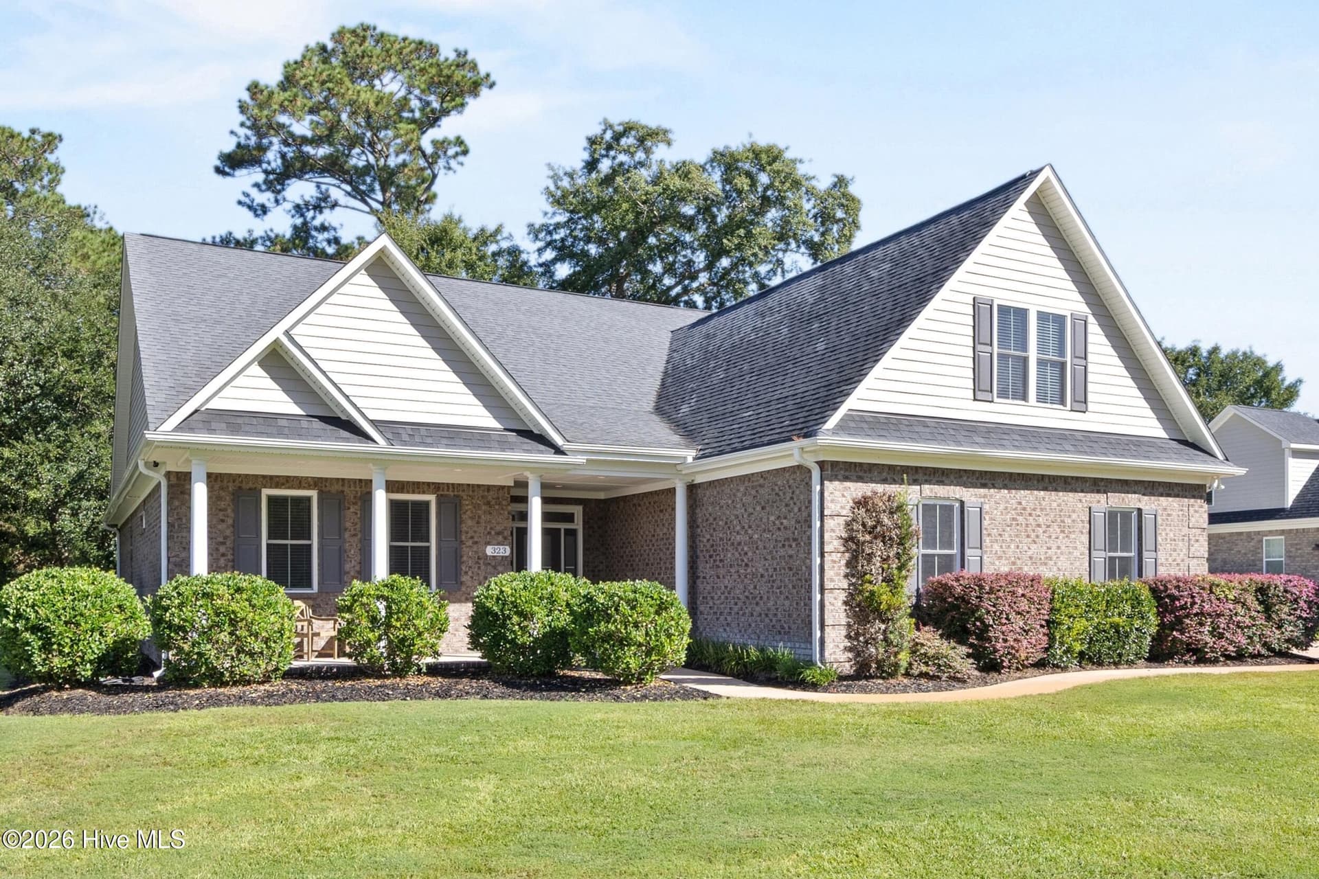 Brick home and mostly one level - 323 Crown Pointe Drive, Hampstead, NC 28443
