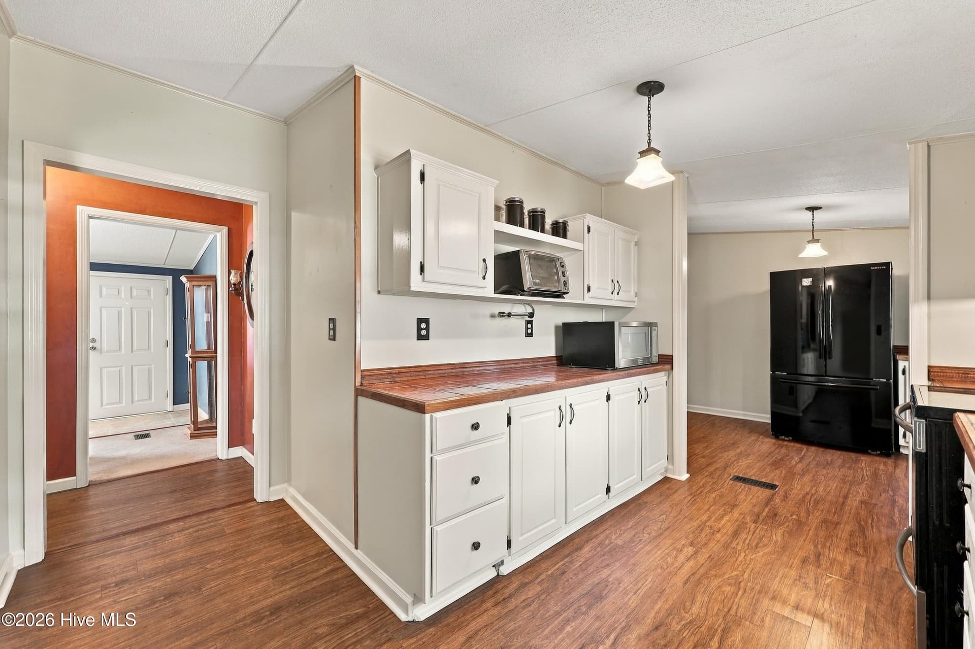 Manufactured Home at 683 Bay Harbor Drive, Hampstead, NC 28443, photo 10 of 40