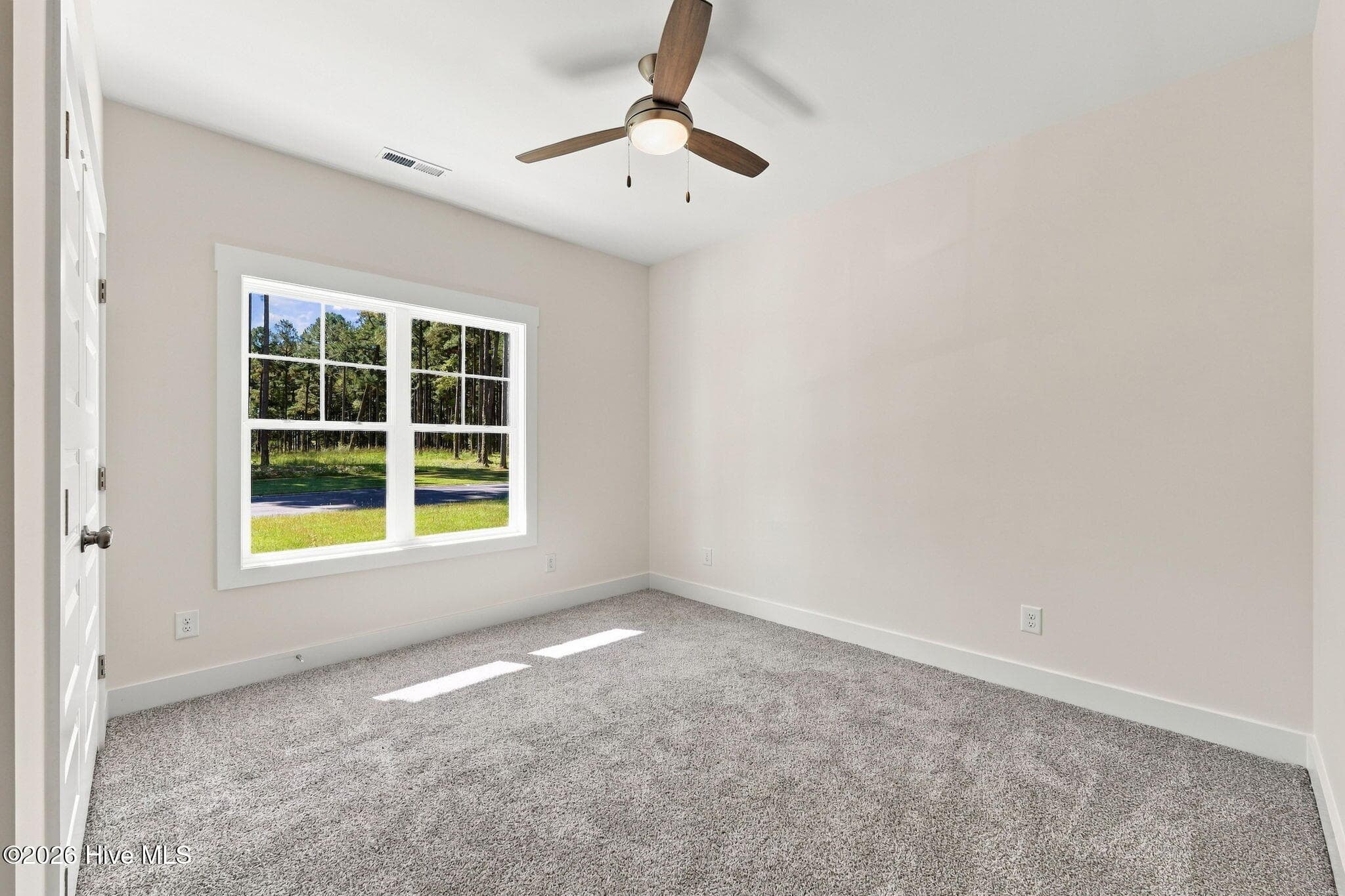 Single Family Residence at 31 Currituck Court, Oriental, NC 28571, photo 31 of 93