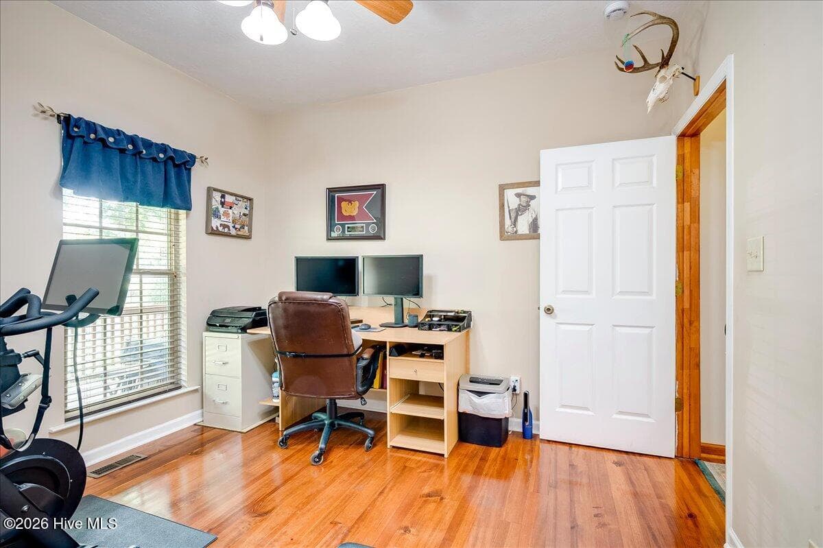 Single Family Residence at 13 Sunset Circle, North Augusta, SC 29860, photo 19 of 52