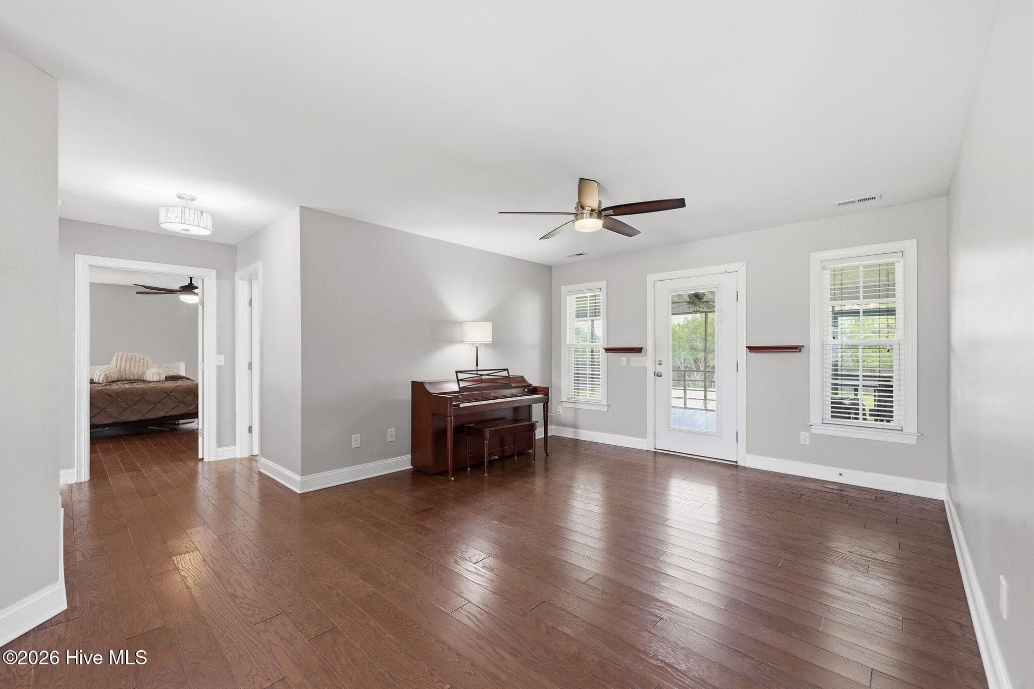 Single Family Residence at 803 Canvas Court, Swansboro, NC 28584, photo 37 of 102