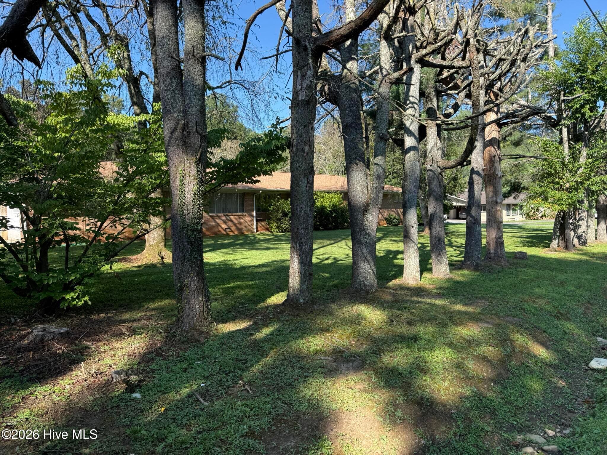 Single Family Residence at 16 Hemlock Way, Andrews, NC 28901, photo 6 of 30