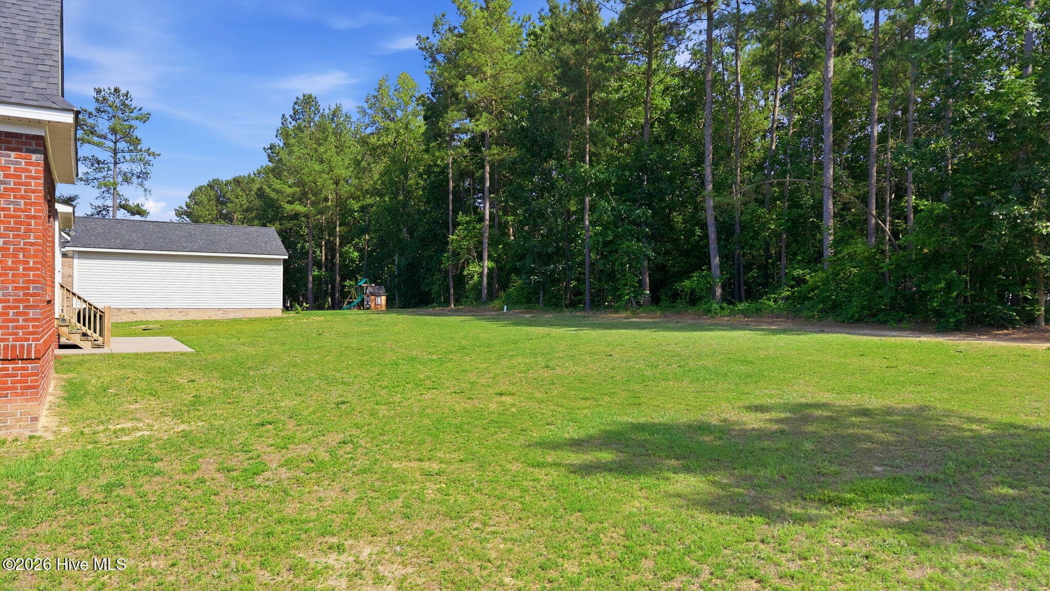 Single Family Residence at 1665 Blue Heron Drive, Nashville, NC 27856, photo 8 of 53