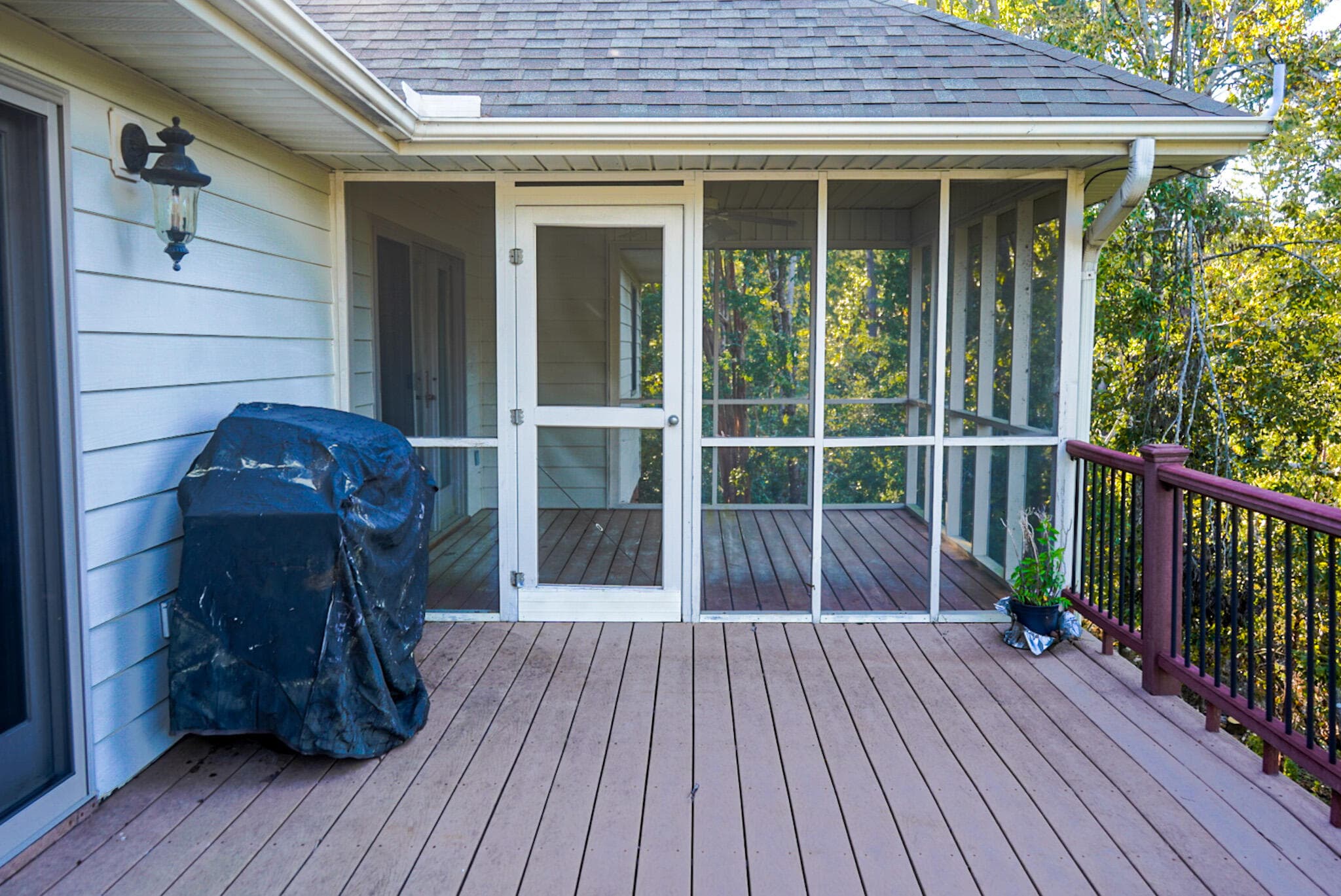 Single Family Residence at 409 Serenity Cove, McCormick, SC 29835, photo 7 of 67