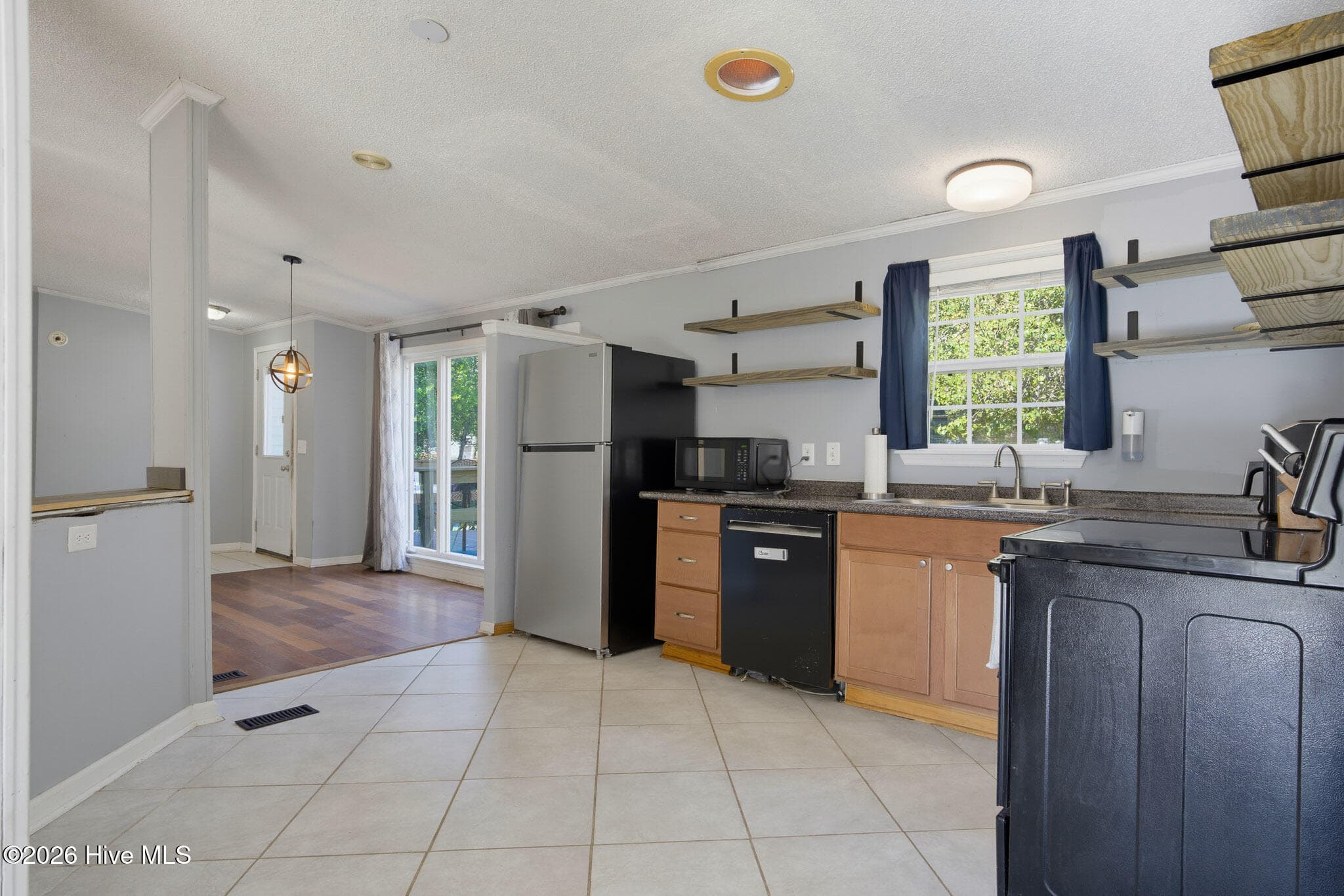 Manufactured Home at 1608 Patsy Lane, Wilmington, NC 28405, photo 17 of 51