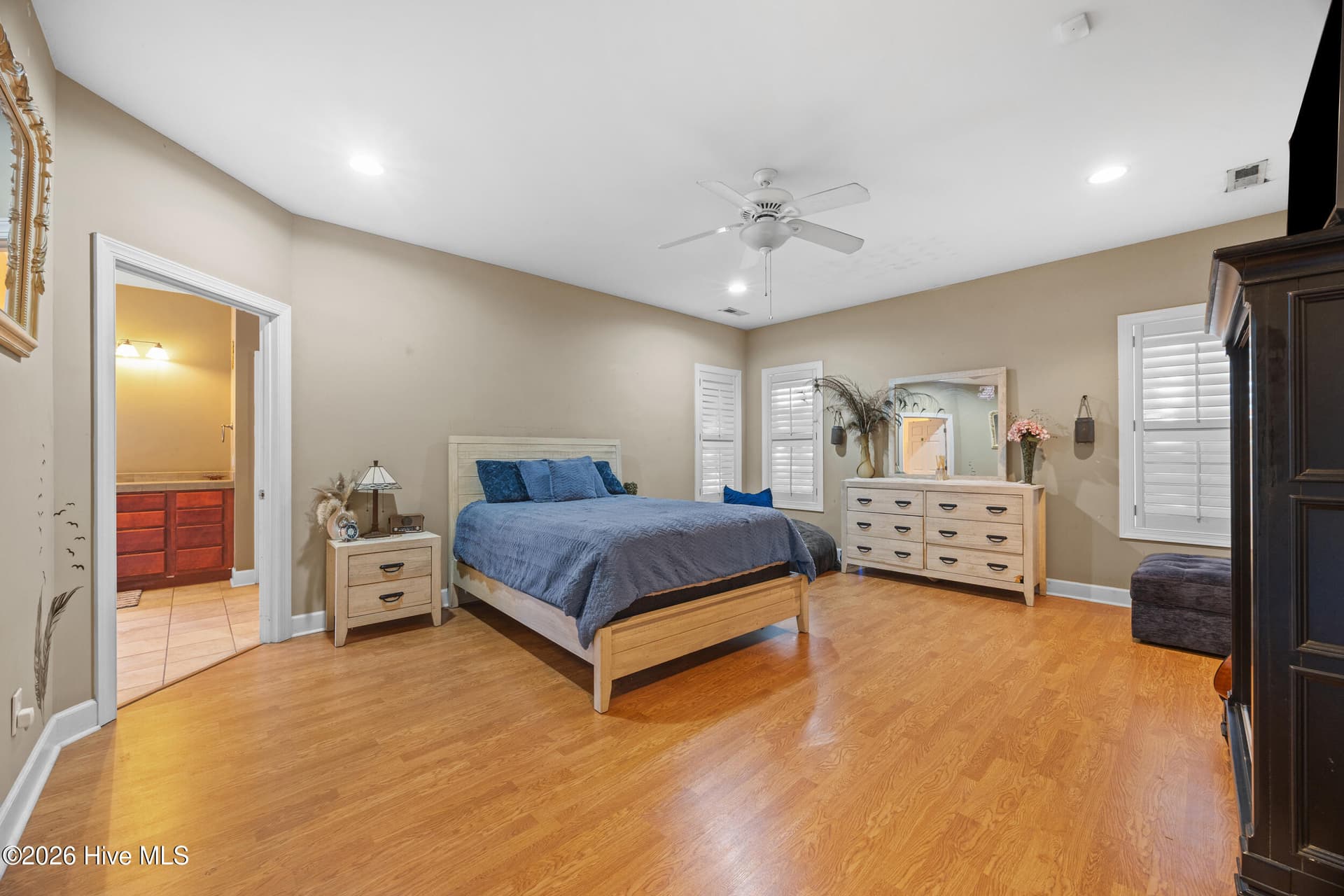 Single Family Residence at 101 Mackenzie Drive, Wilmington, NC 28409, photo 25 of 60