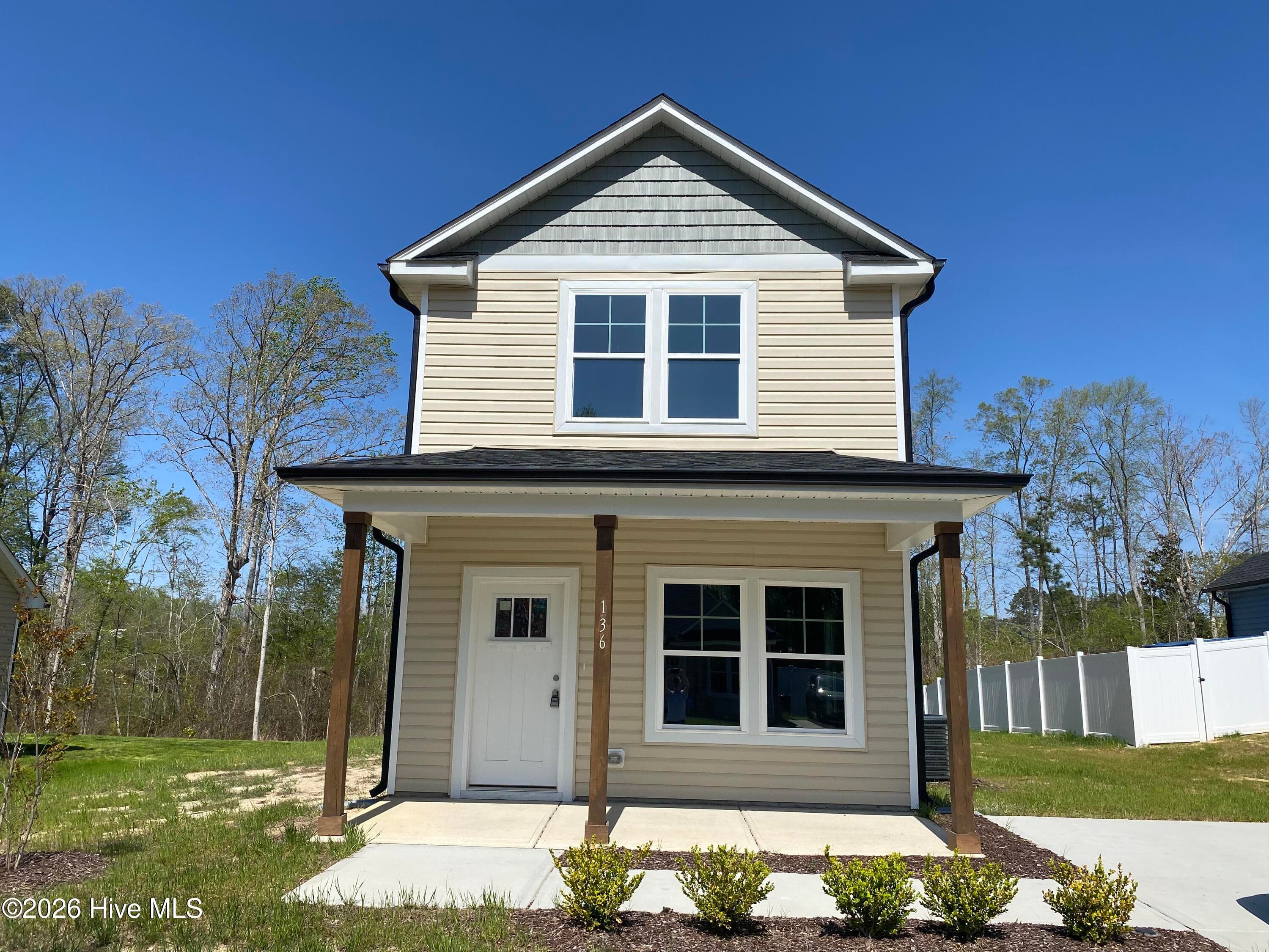 Single Family Residence at 136 Ambergate Court, Rocky Mount, NC 27804, photo 2 of 23