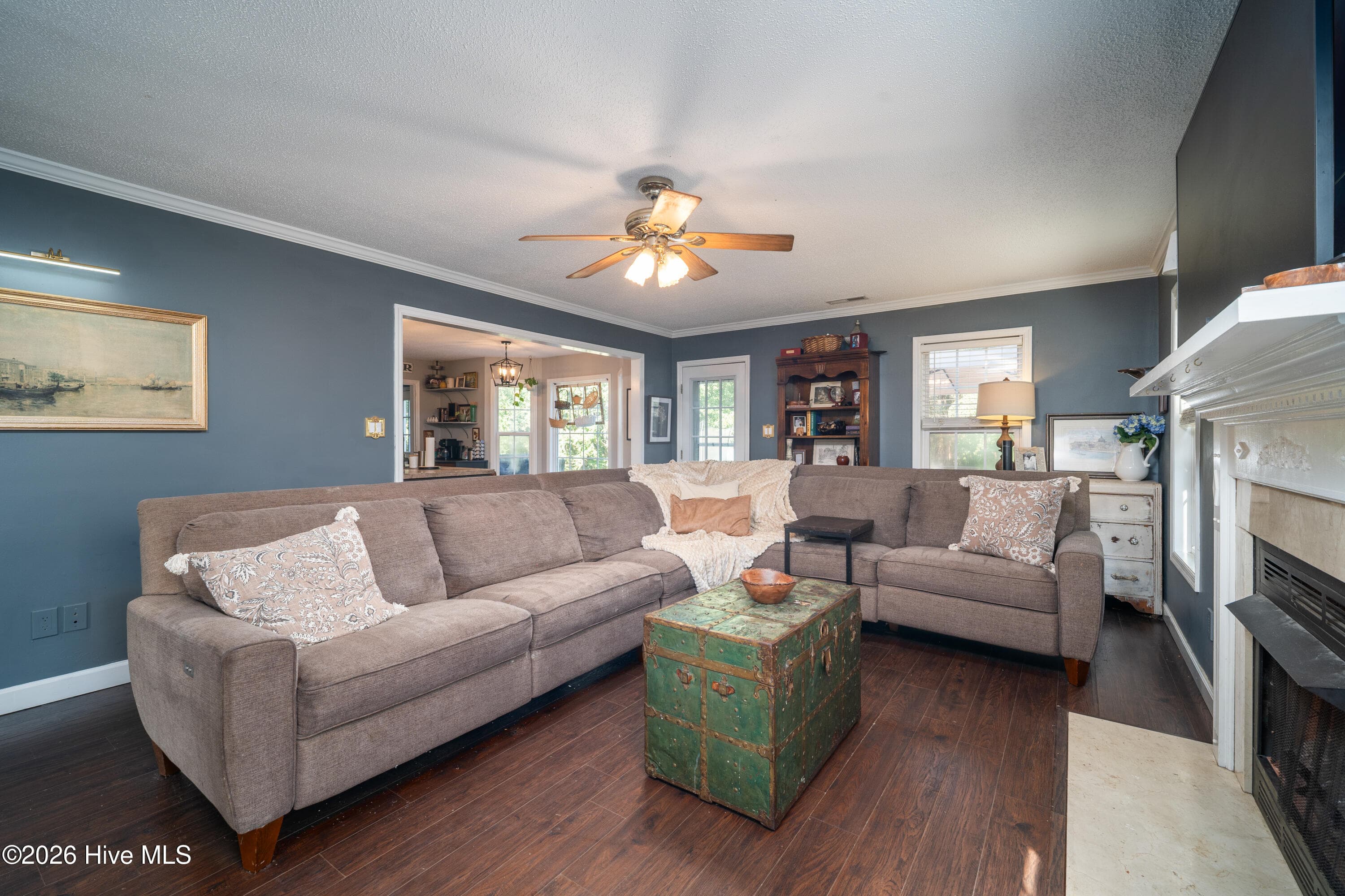 Single Family Residence at 217 English Walnut Drive, Richlands, NC 28574, photo 4 of 41
